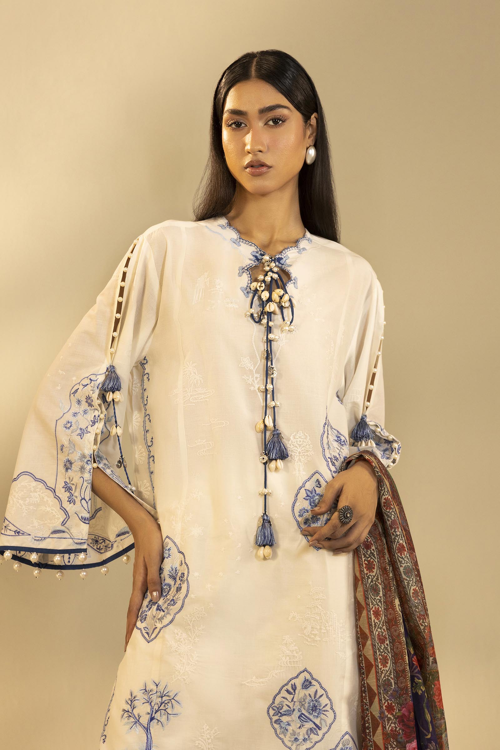 Unstitched Embroidered 3 Piece Muzlin Suit Secondary image
