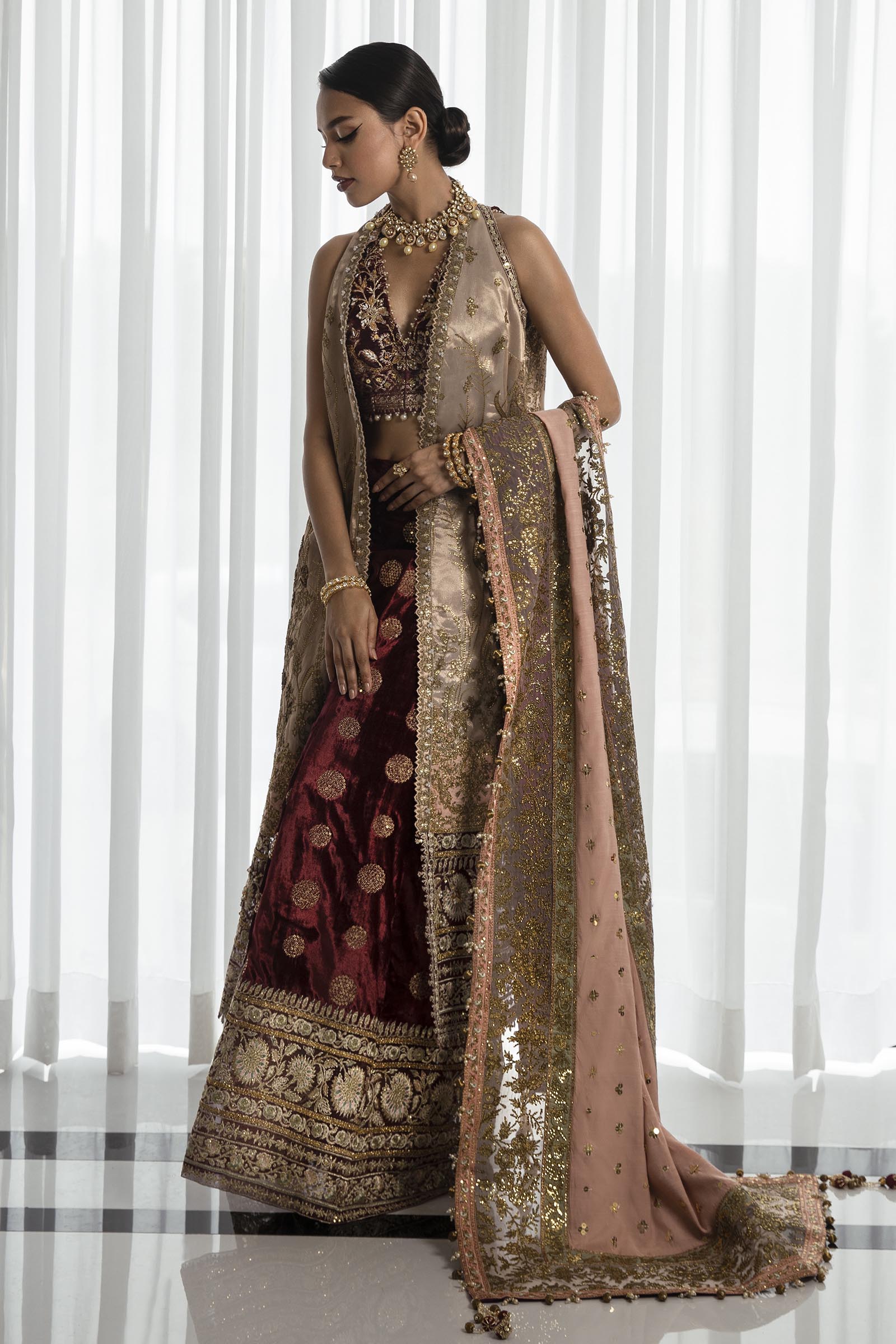Unstitched 3 Piece Zari Net Suit