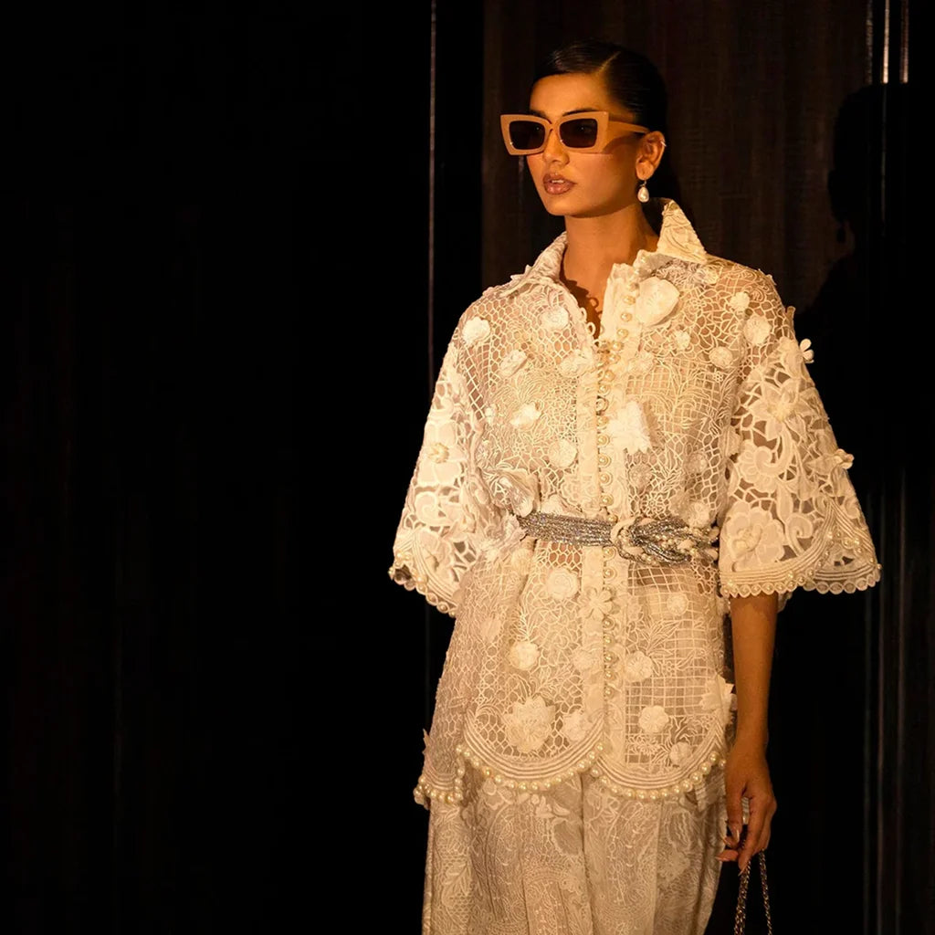 P-425 (Secret Scandal)