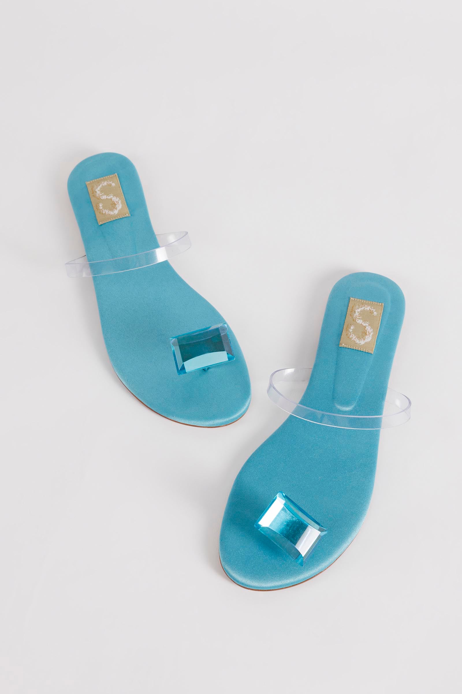 Mint Green Minimal Toe-ring Flats Main image
