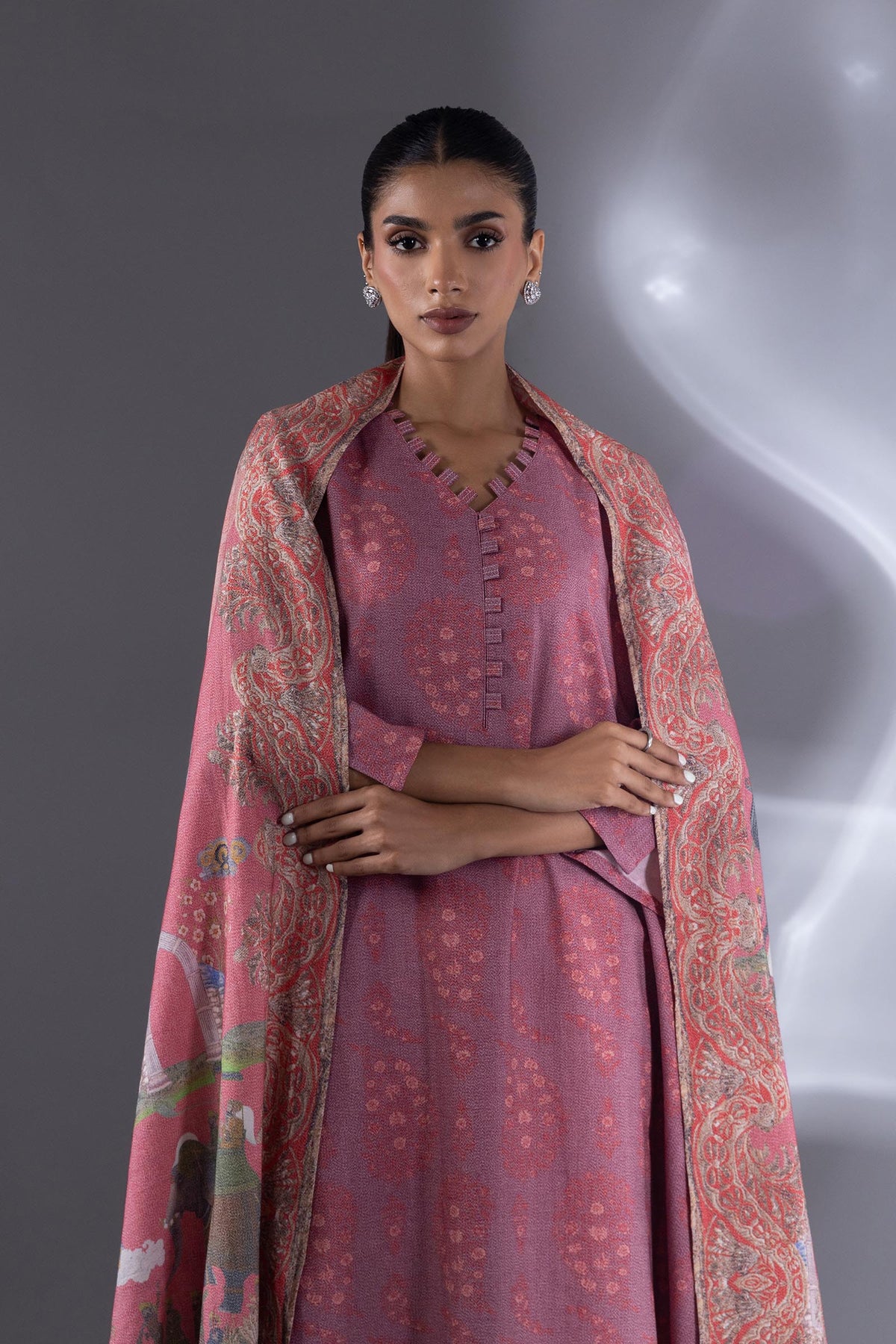 Stitched Linen Digital Printed Dupatta Main image