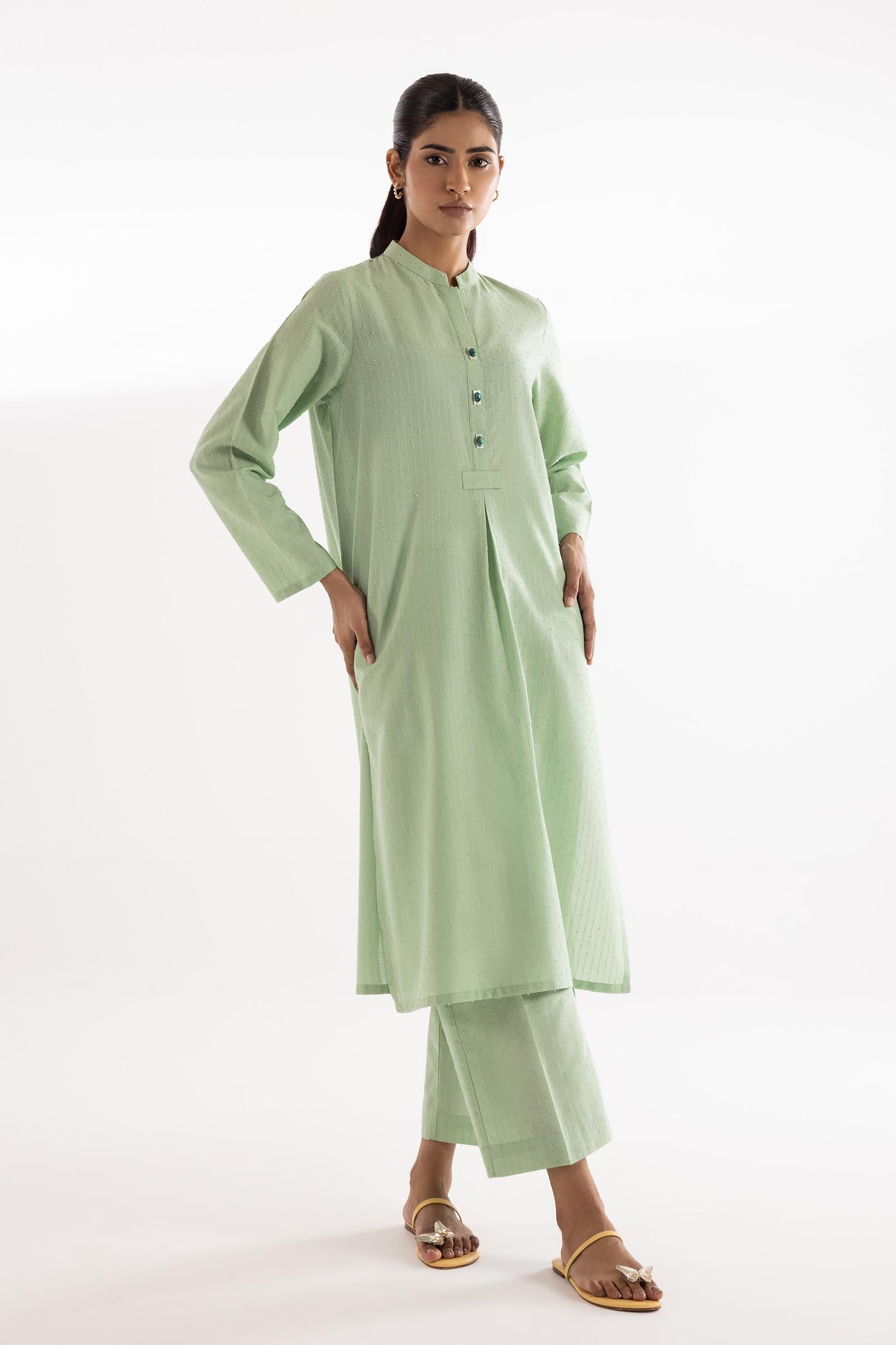 Stitched Dyed Cotton Brochia Set Main image