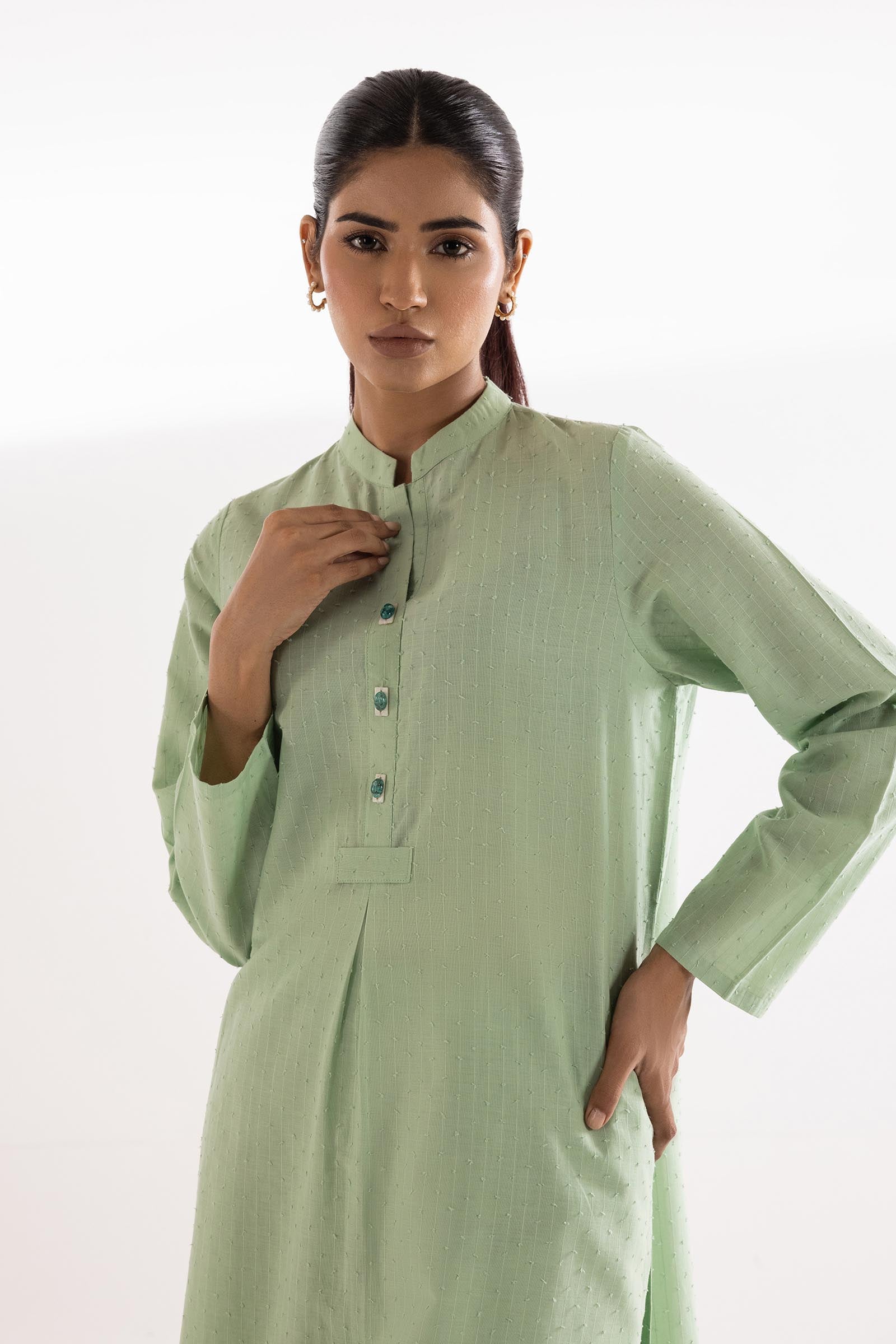 Stitched Dyed Cotton Brochia Set Secondary image