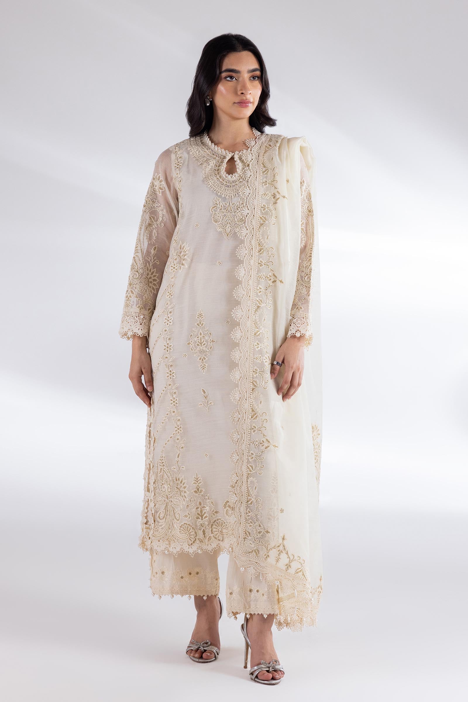 Slub Embroidered Dupatta Main image
