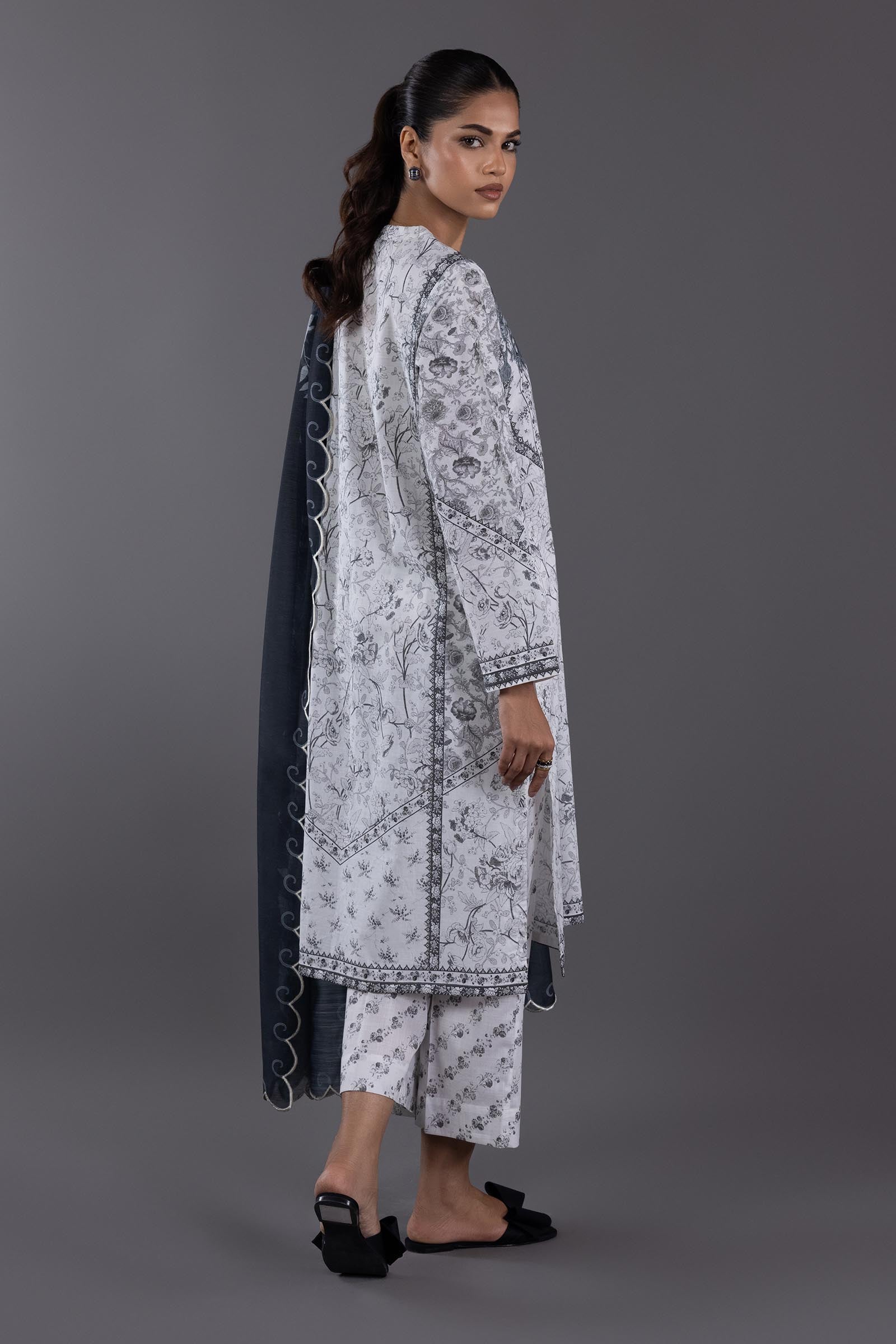 Stitched Lawn Embroidered Suit