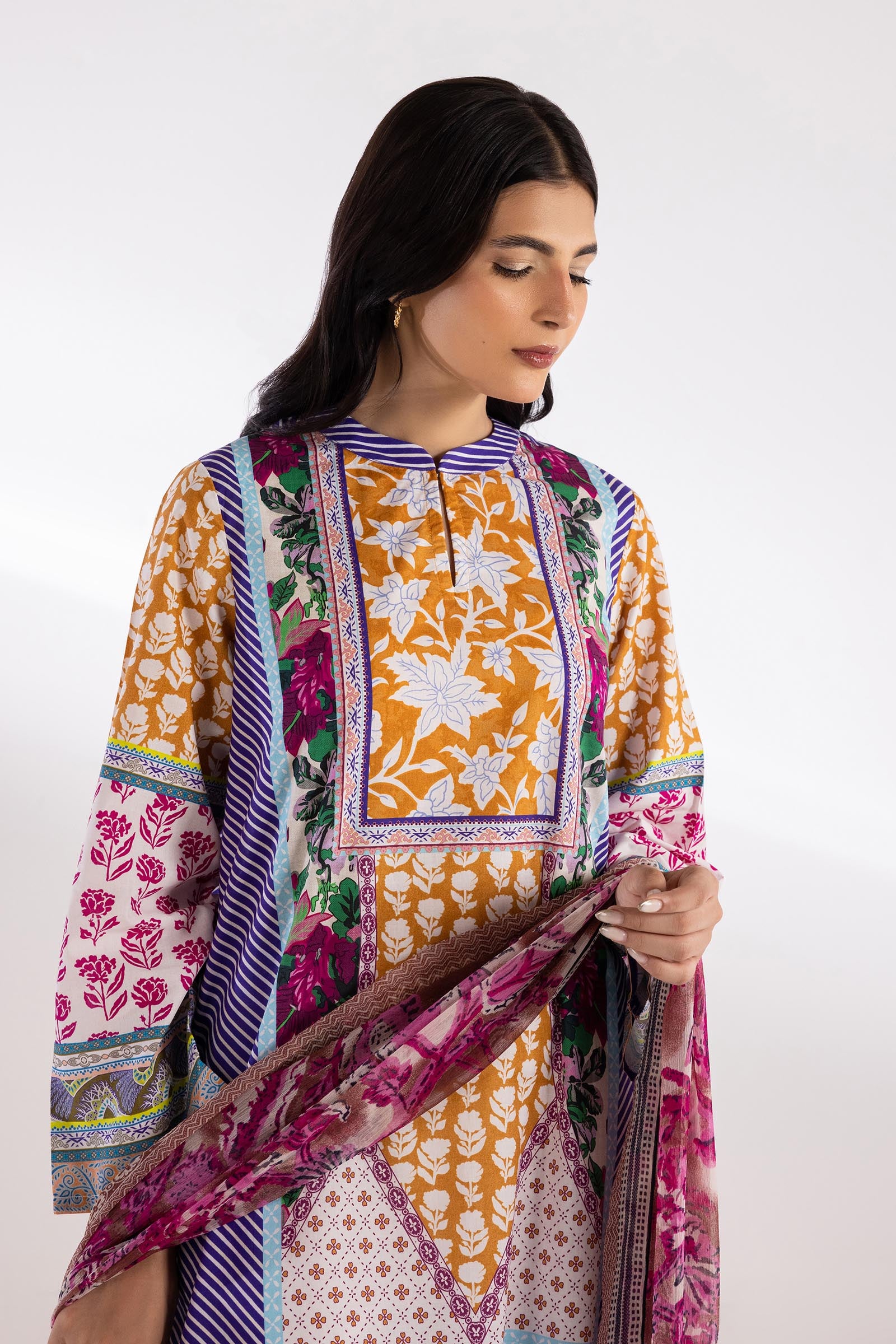 Stitched Mahay Lawn Suit Secondary image