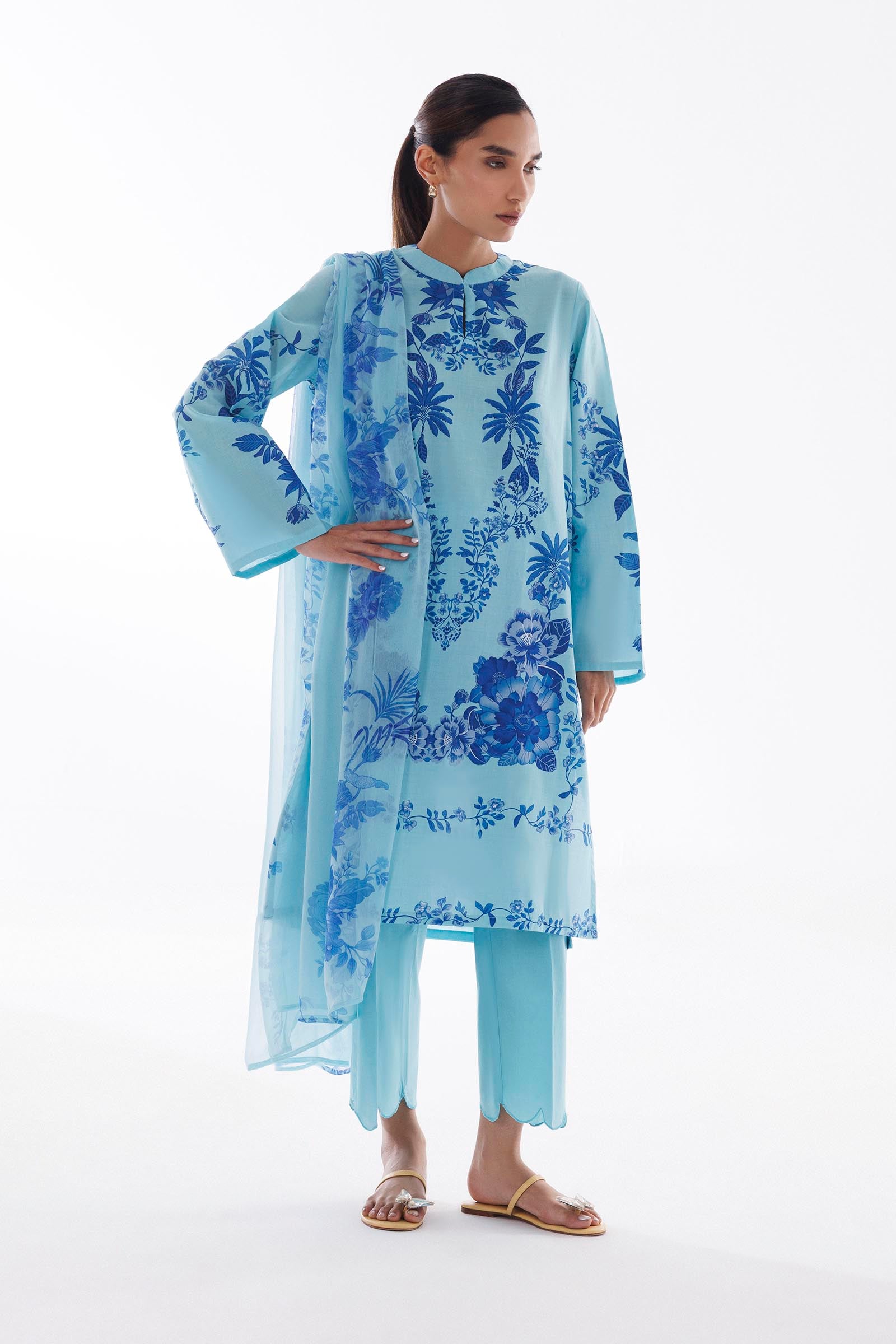 Stitched Printed Mahay Lawn Suit Main image