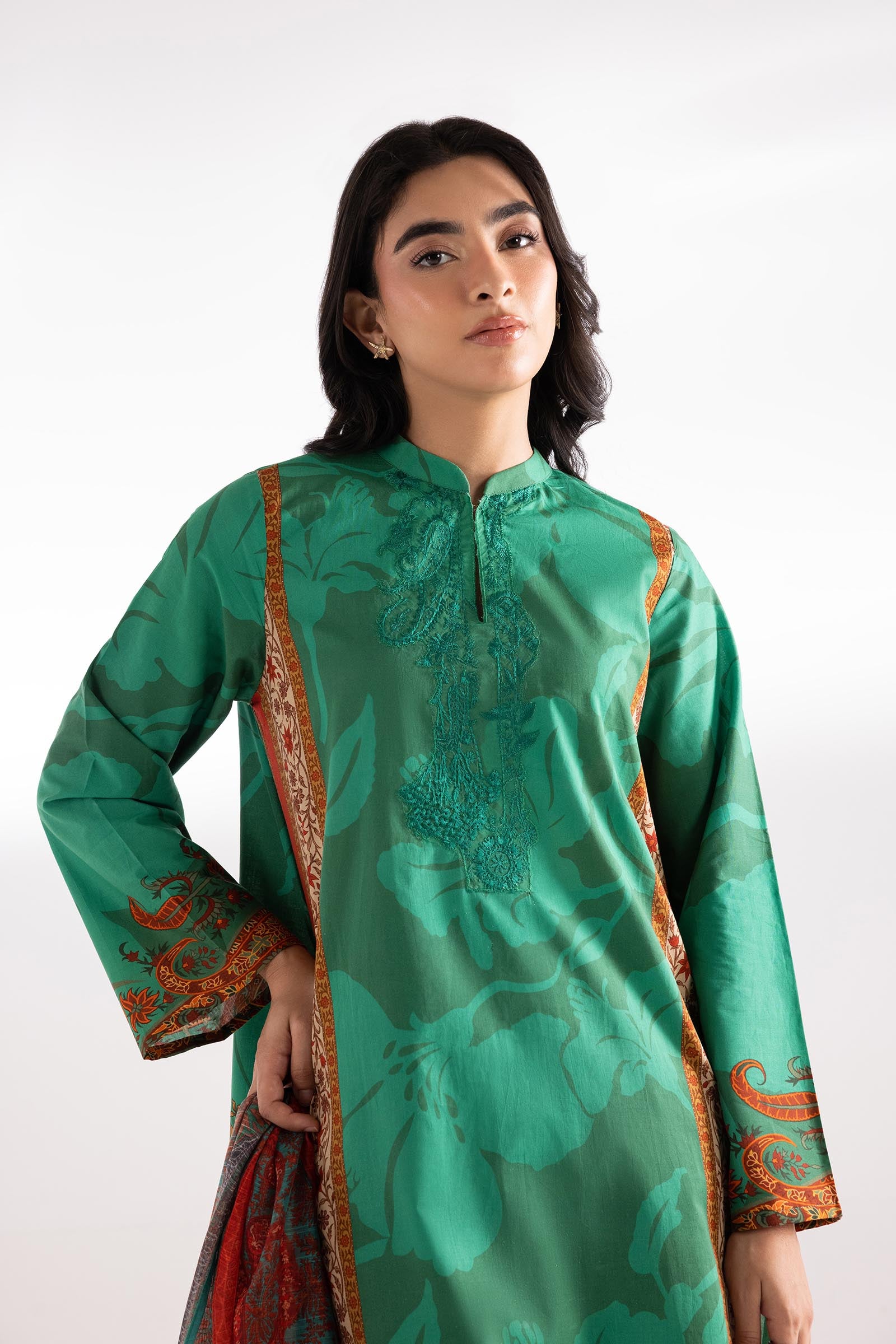Stitched Printed Lawn Suit Secondary image