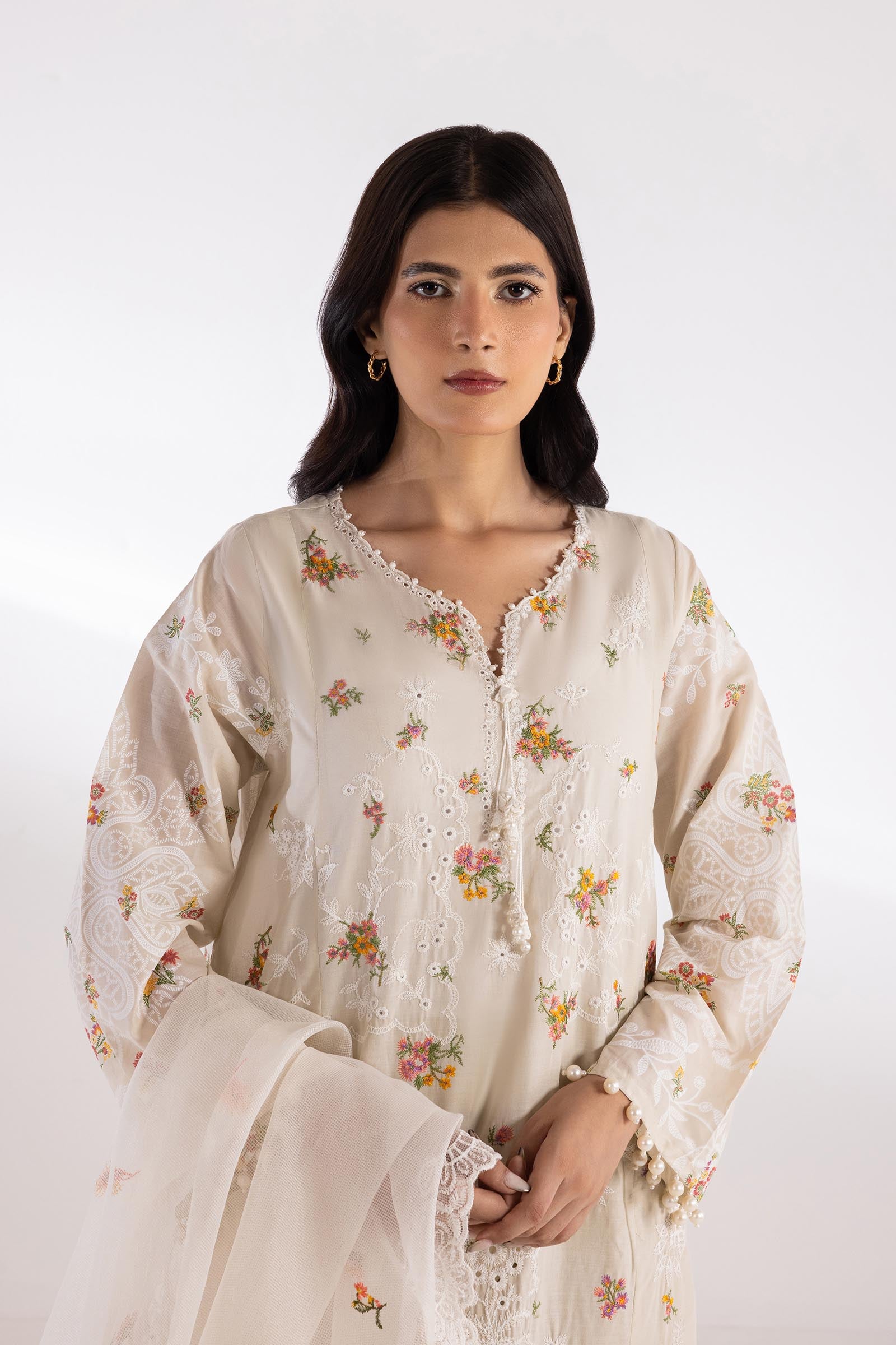 Stitched Muzlin Lawn Suit Secondary image