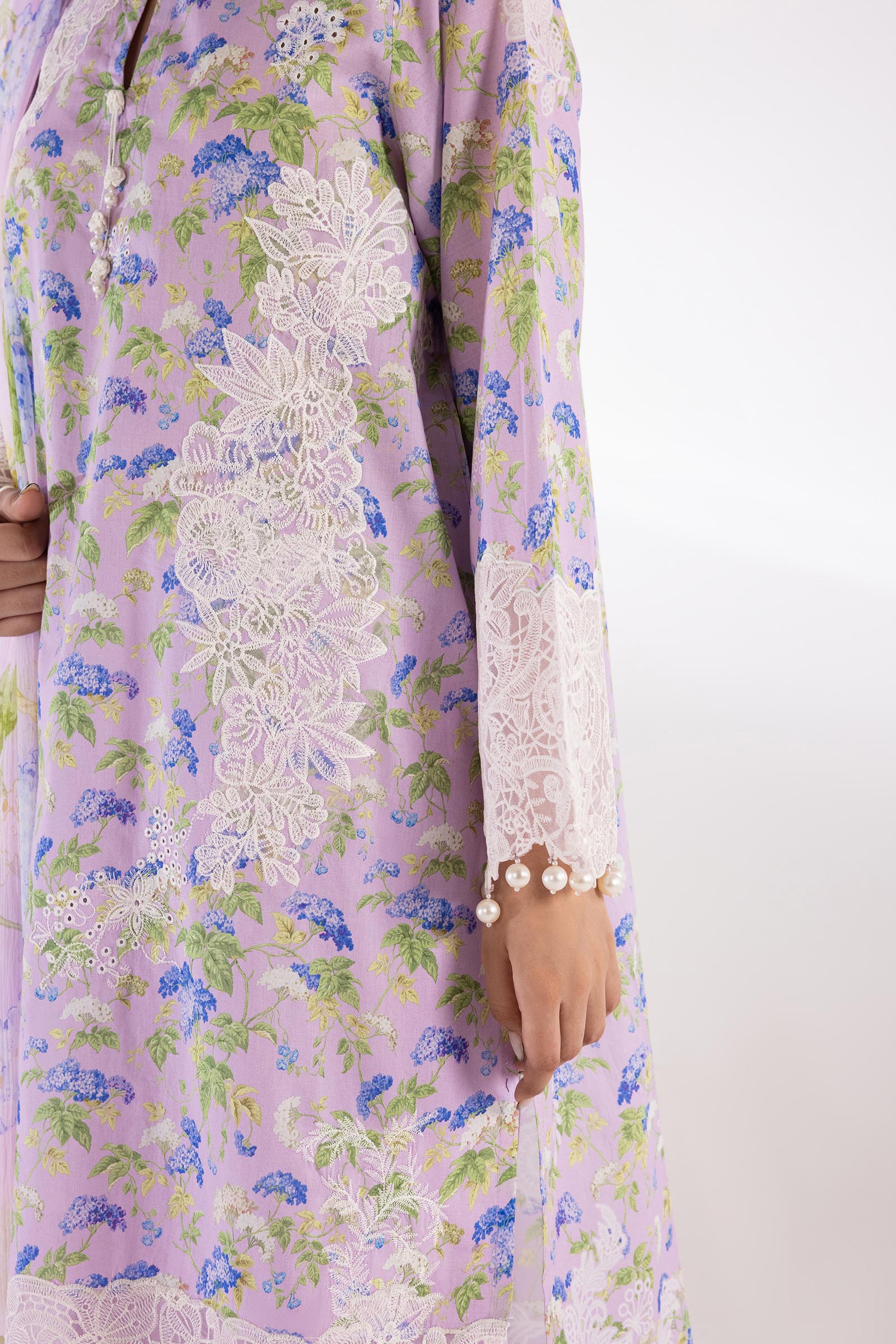 Stitched Muzlin Lawn Suit