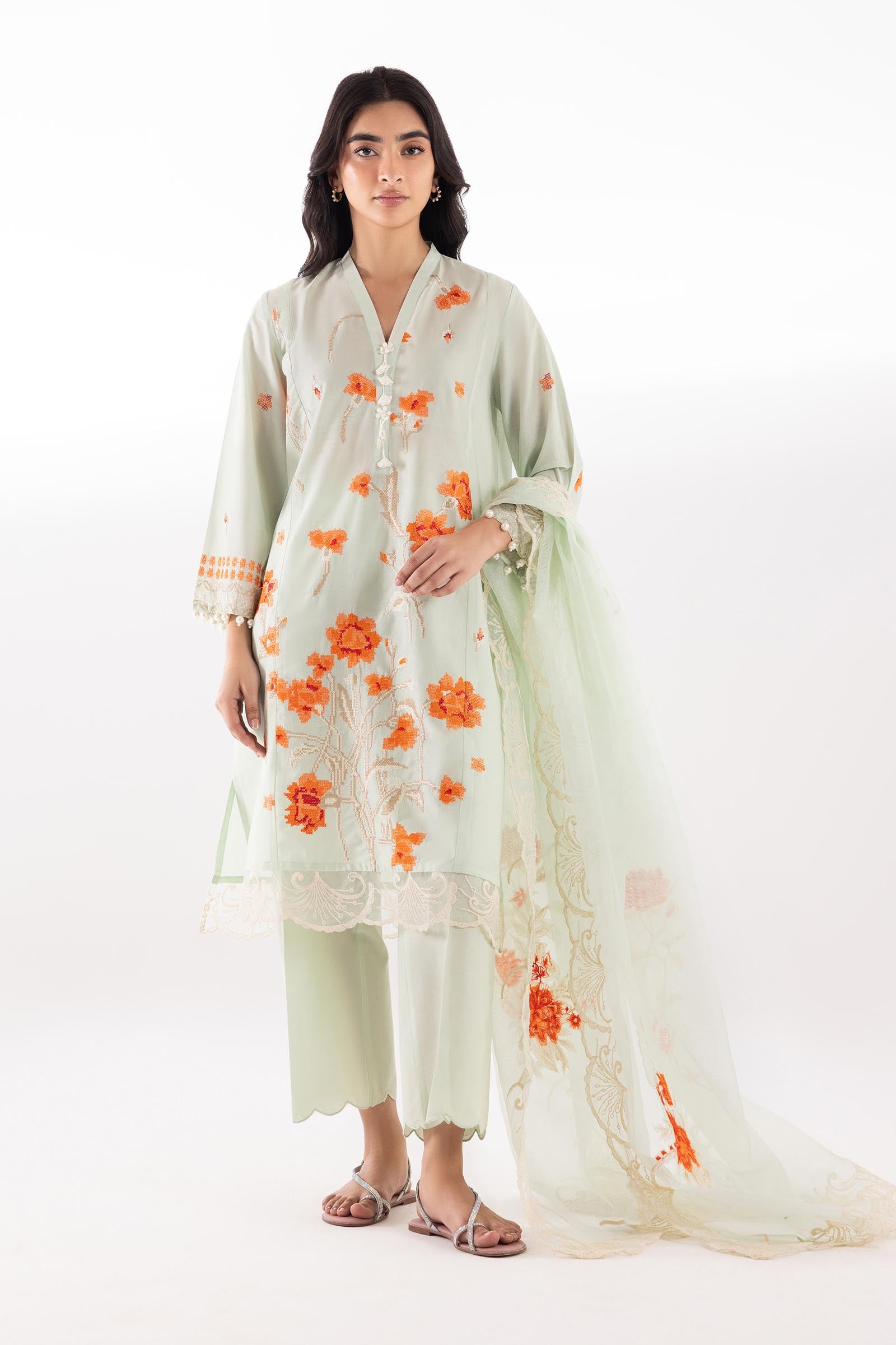 Stitched Muzlin Lawn Suit Main image