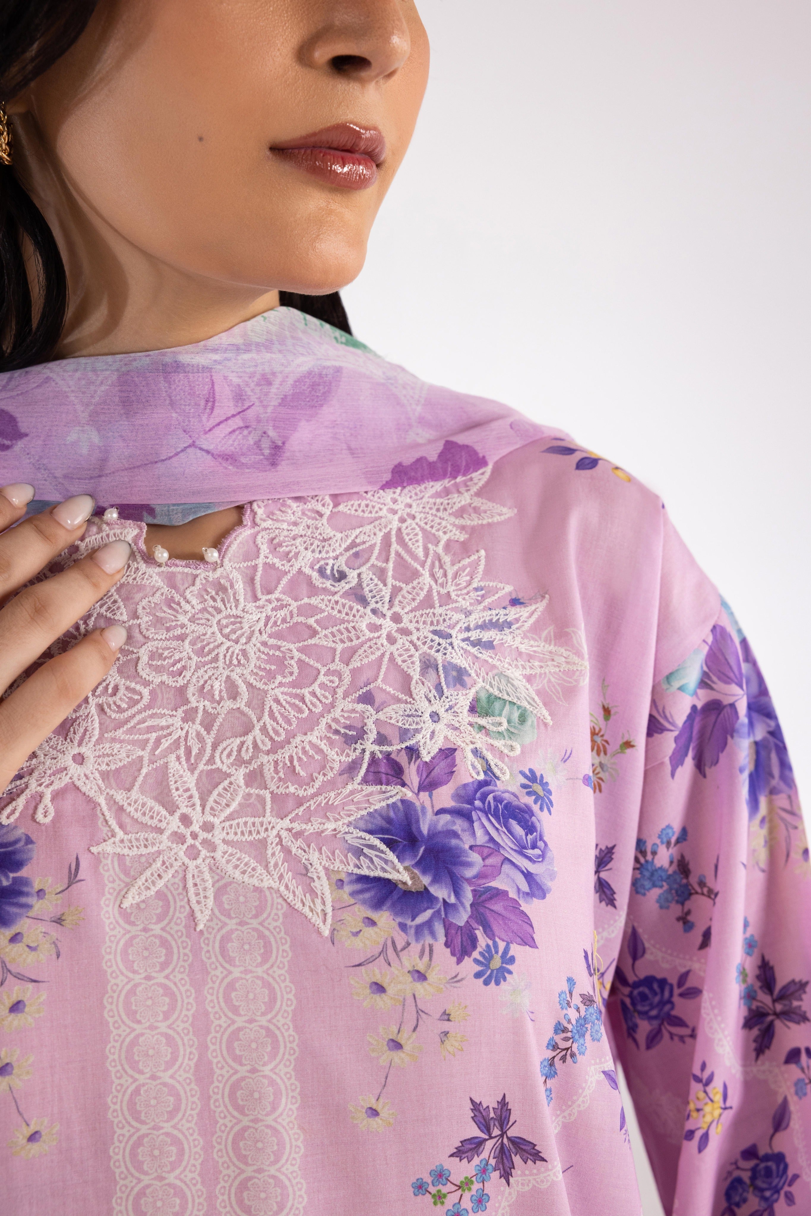 Stitched Muzlin Lawn Suit