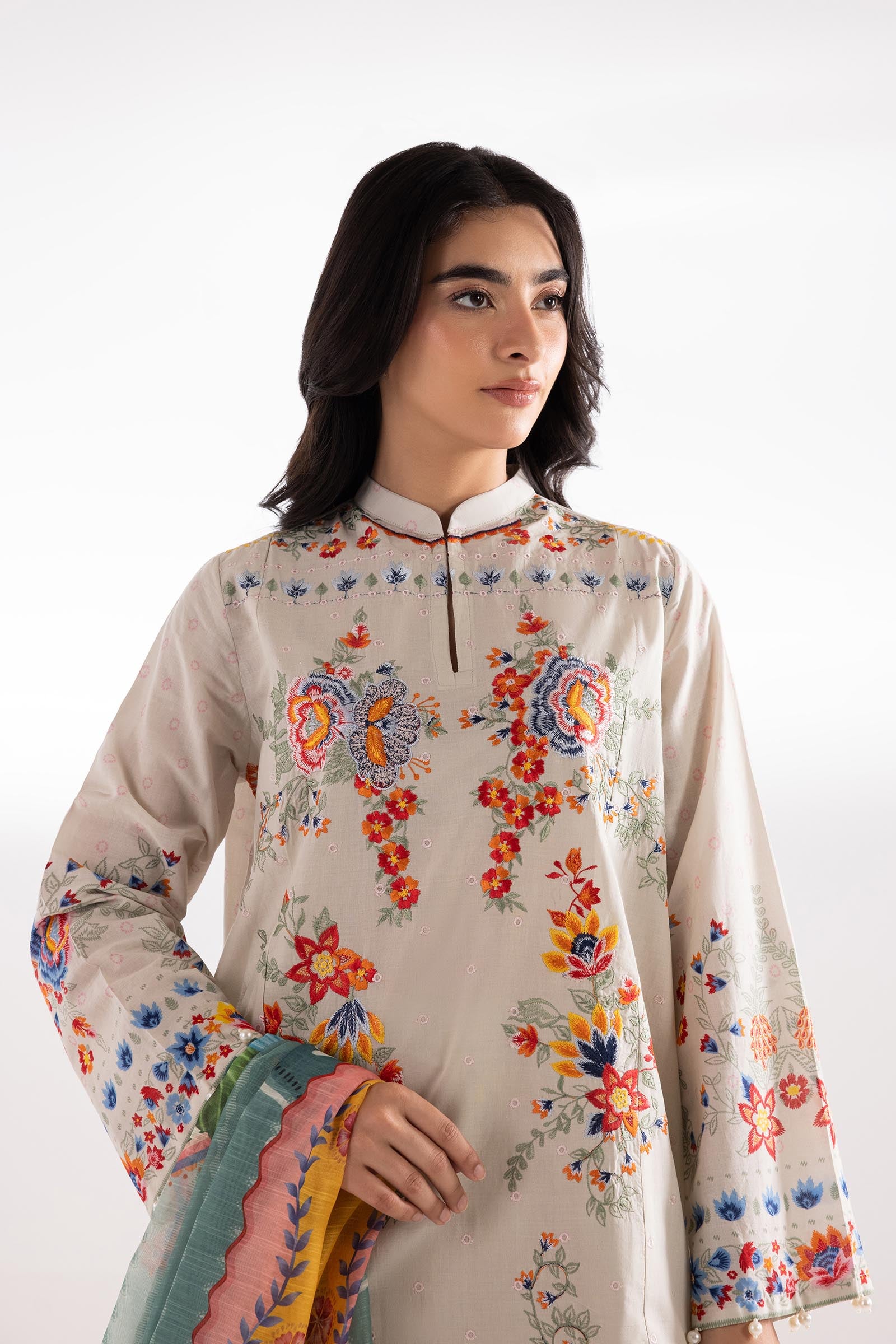 Stitched Muzlin Lawn Suit Secondary image