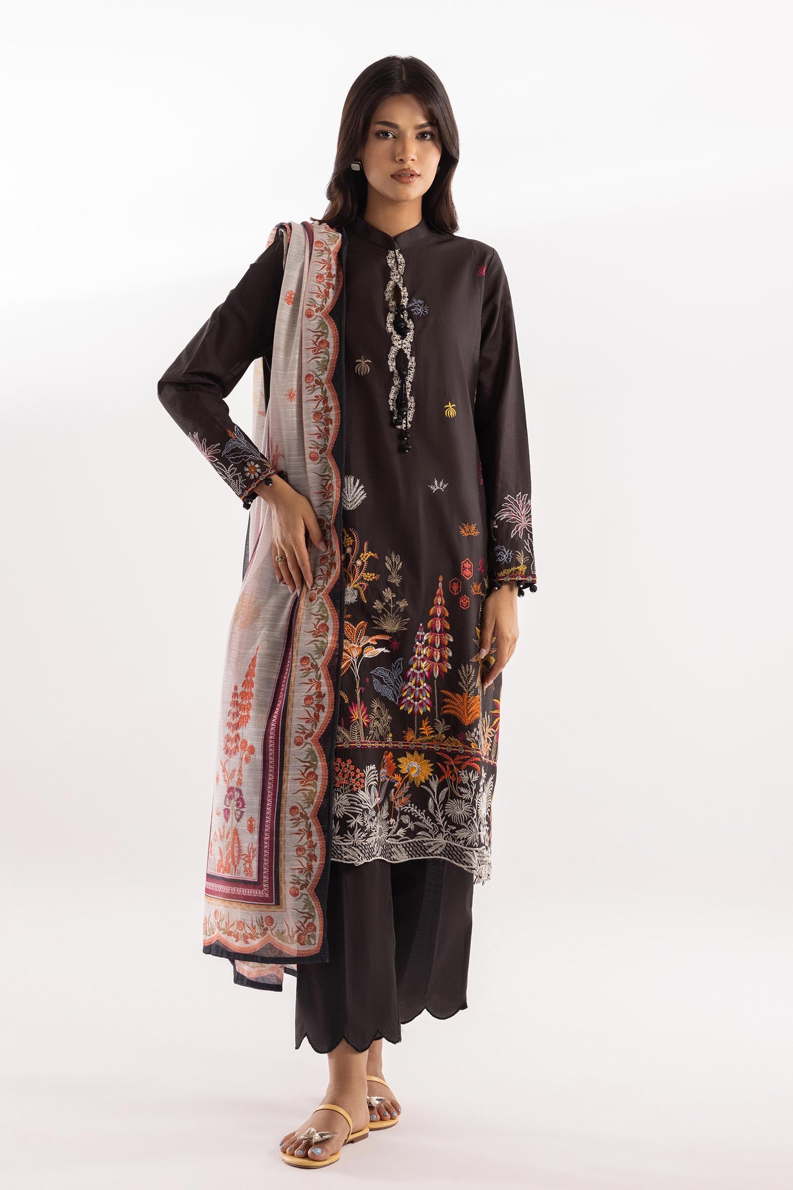 Stitched Lawn Muzlin Suit Main image