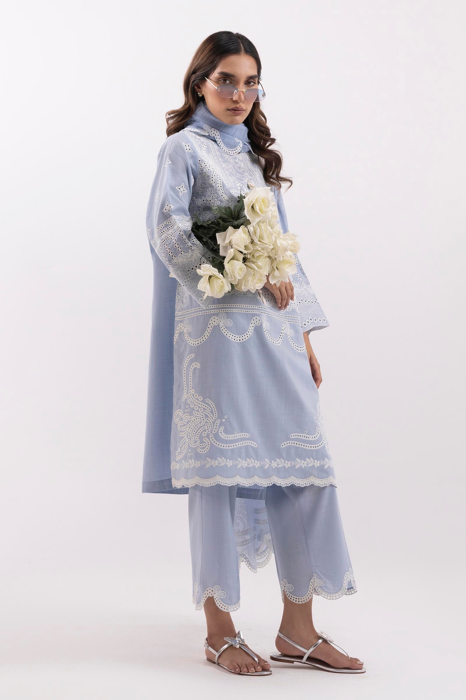 Stitched Bended Lawn Embroidered Culotte Secondary image