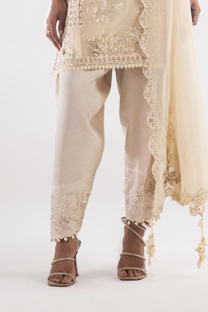 Stitched Signature Shalwar