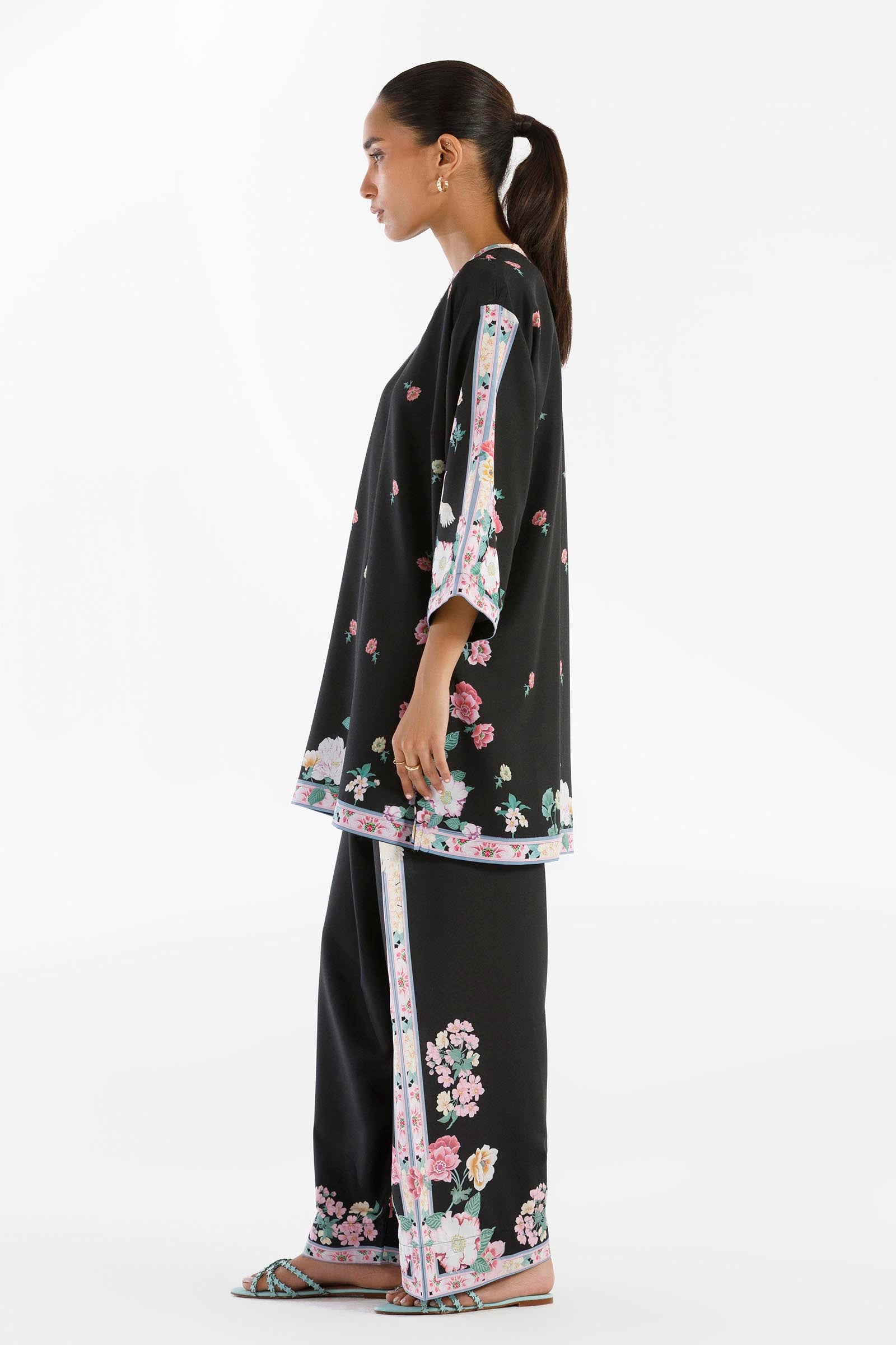 Stitched Printed Linen Shirt+ Shalwar