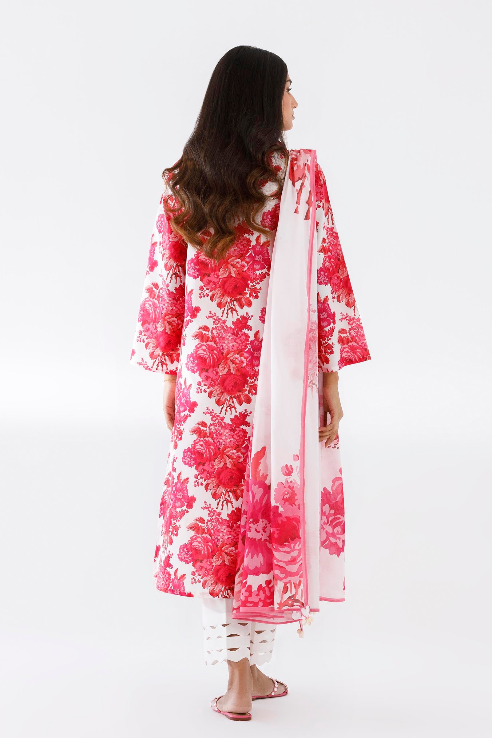 Stitched Printed Lawn Shirt+ Dupatta Secondary image