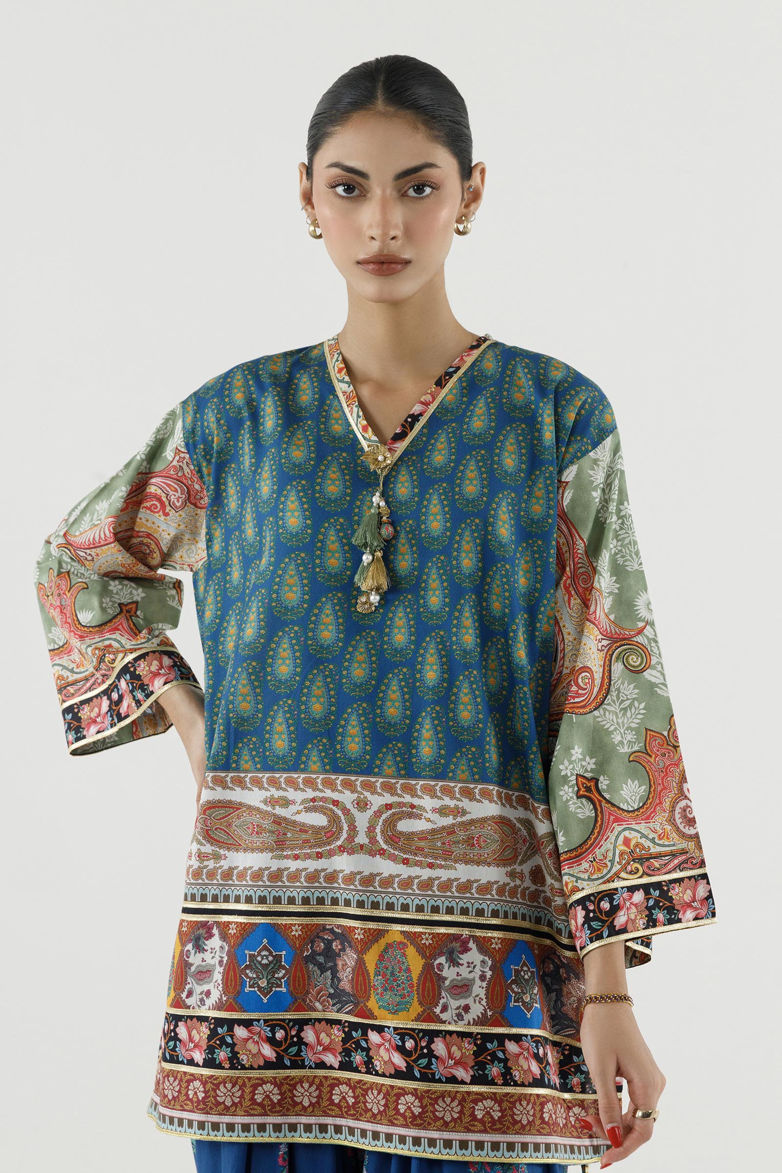 Stitched Printed Lawn Suit+ Shalwar Secondary image