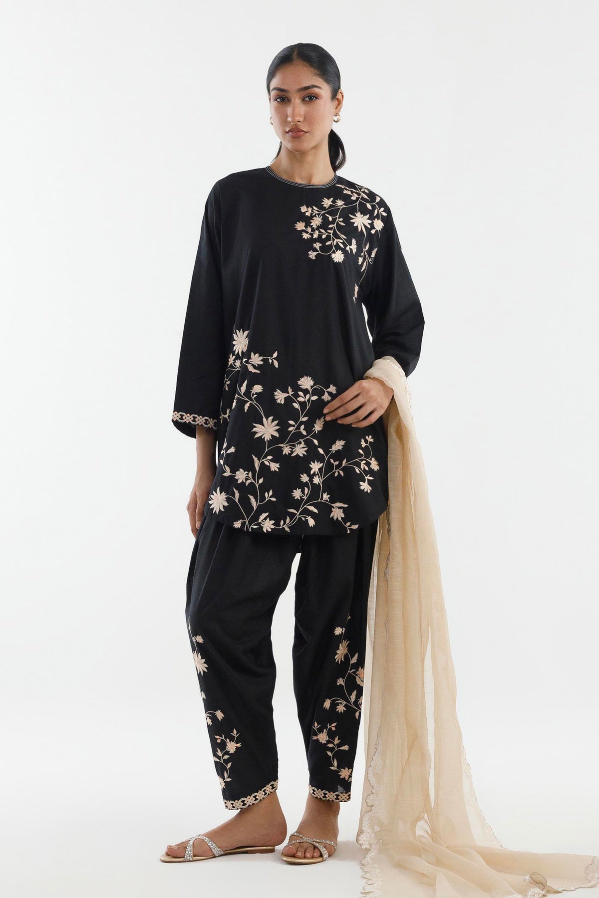 Stitched Embroidered Lawn Suit Main image