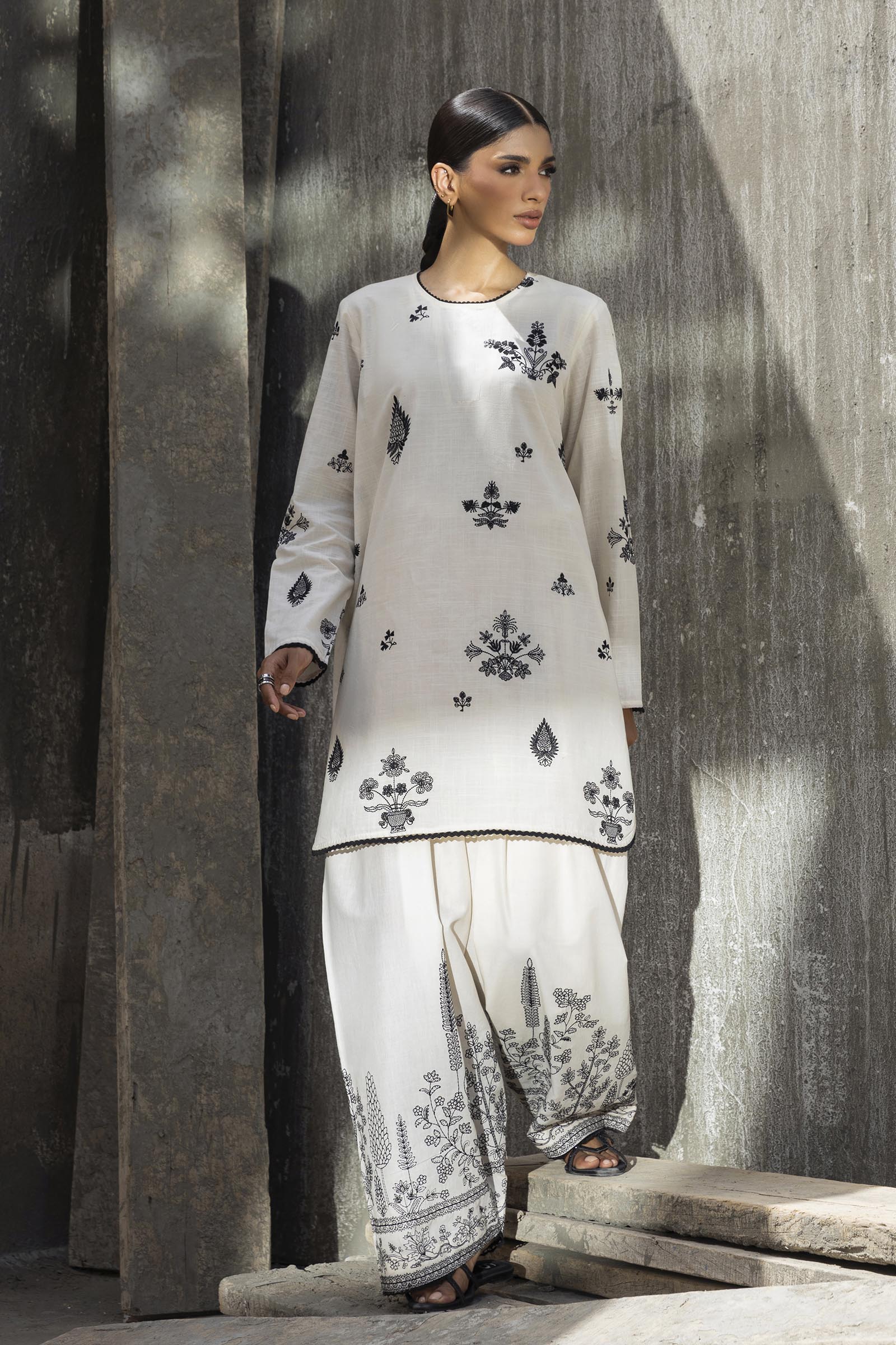 Stitched Embroidered Lawn Shirt+ Culotte Secondary image