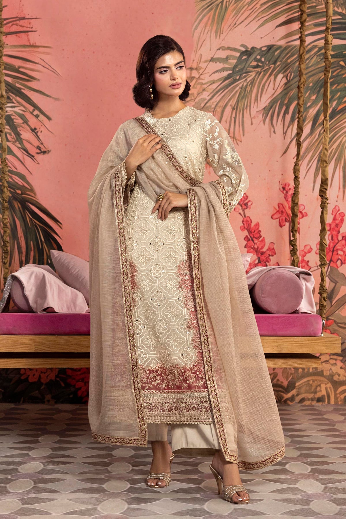 Stitched Embroidered Slub Suit Main image