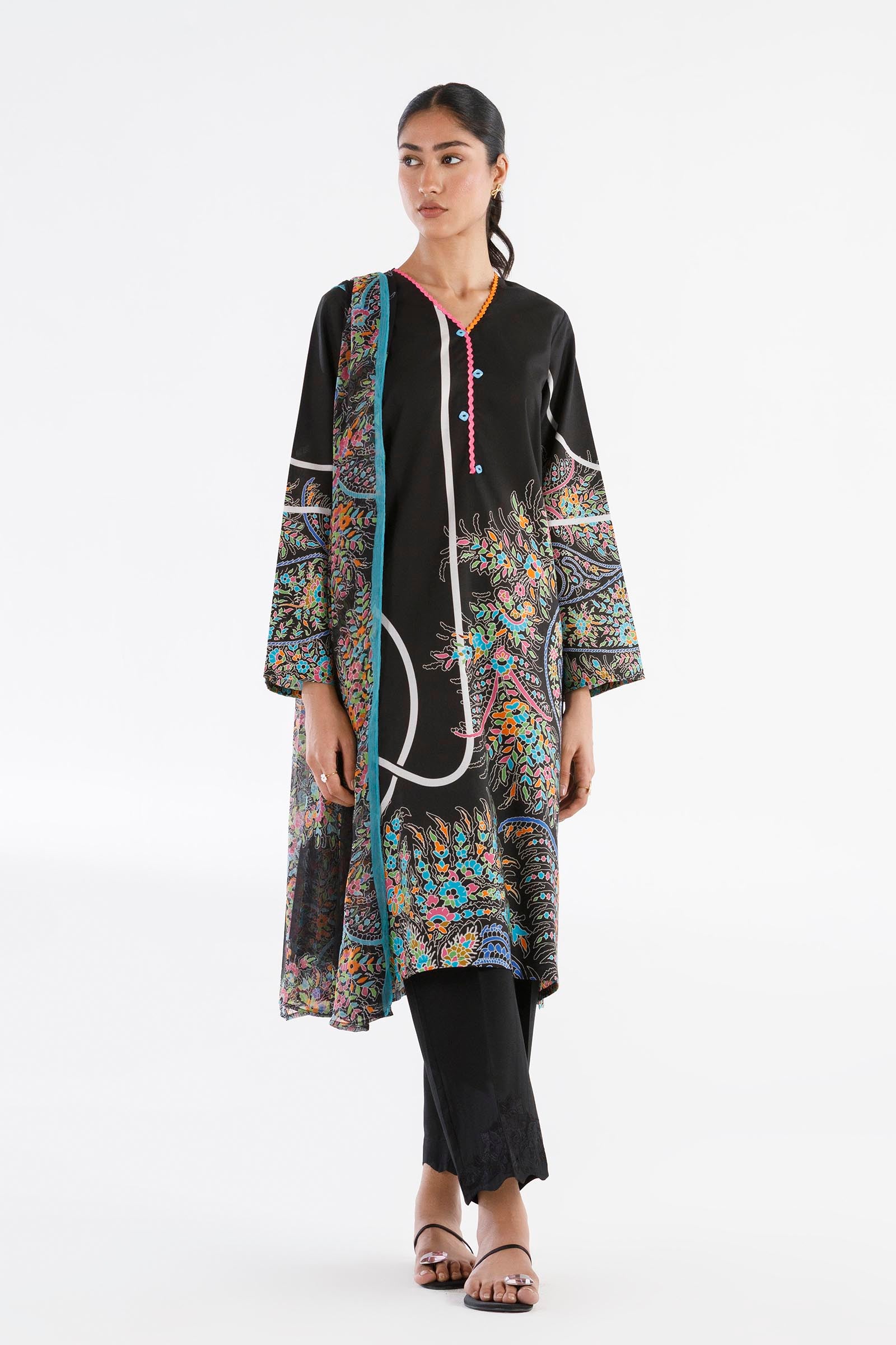 Stitched Printed Lawn Suit Main image