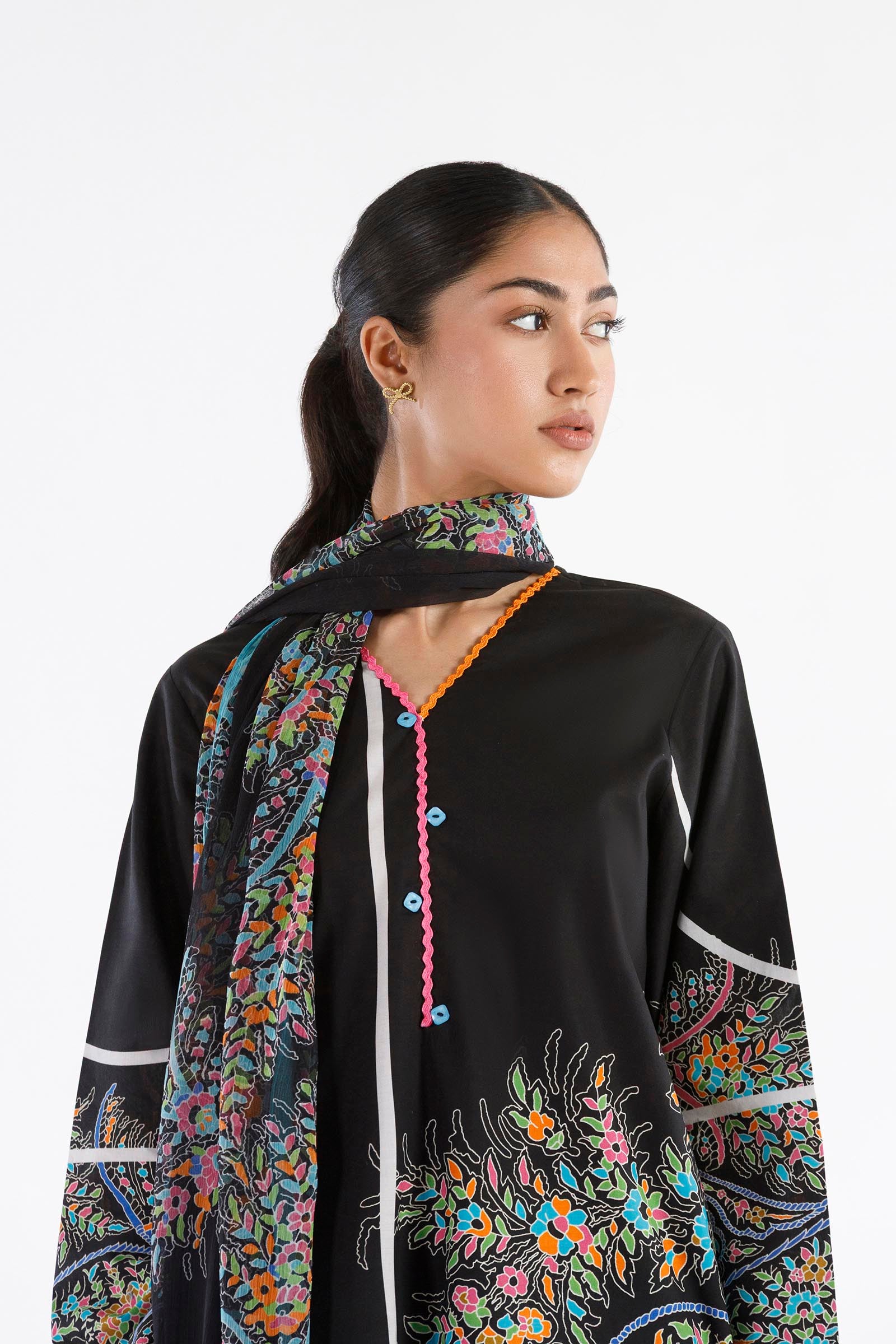 Stitched Printed Lawn Suit Secondary image
