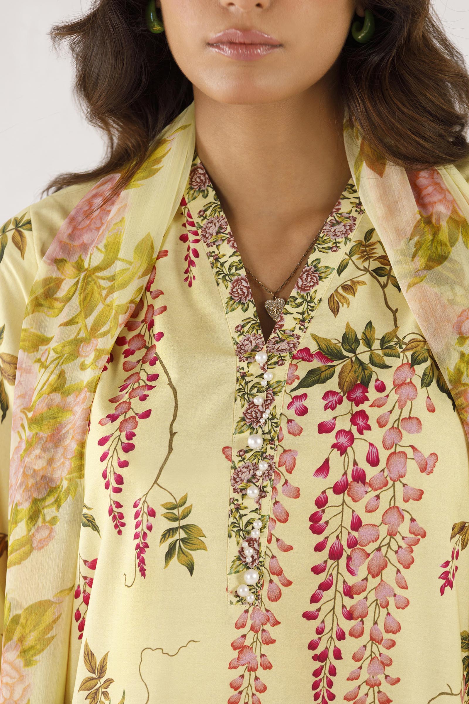 Stitched Printed Lawn Shirt+ Dupatta Secondary image