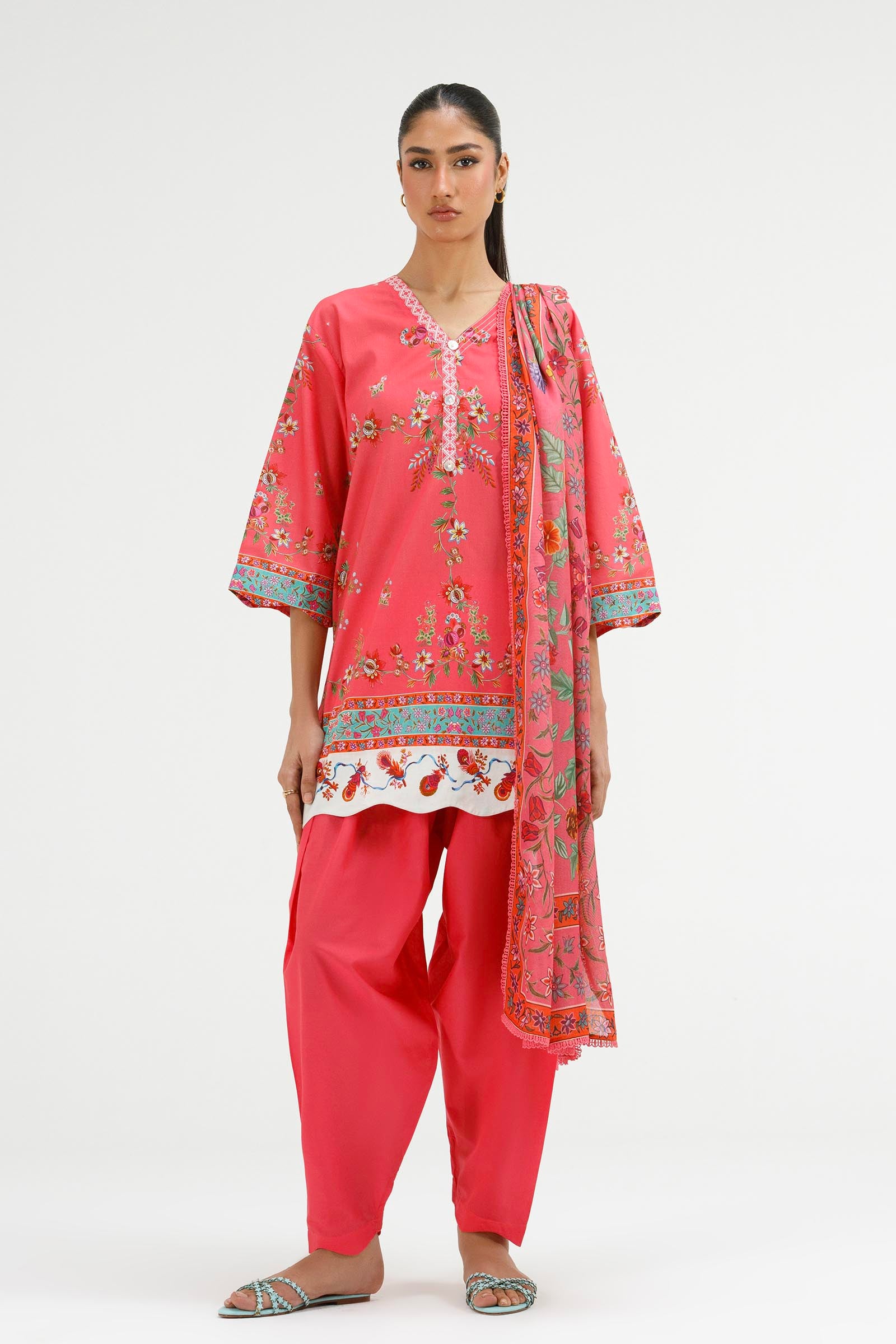 Stitched Printed Lawn Suit Main image