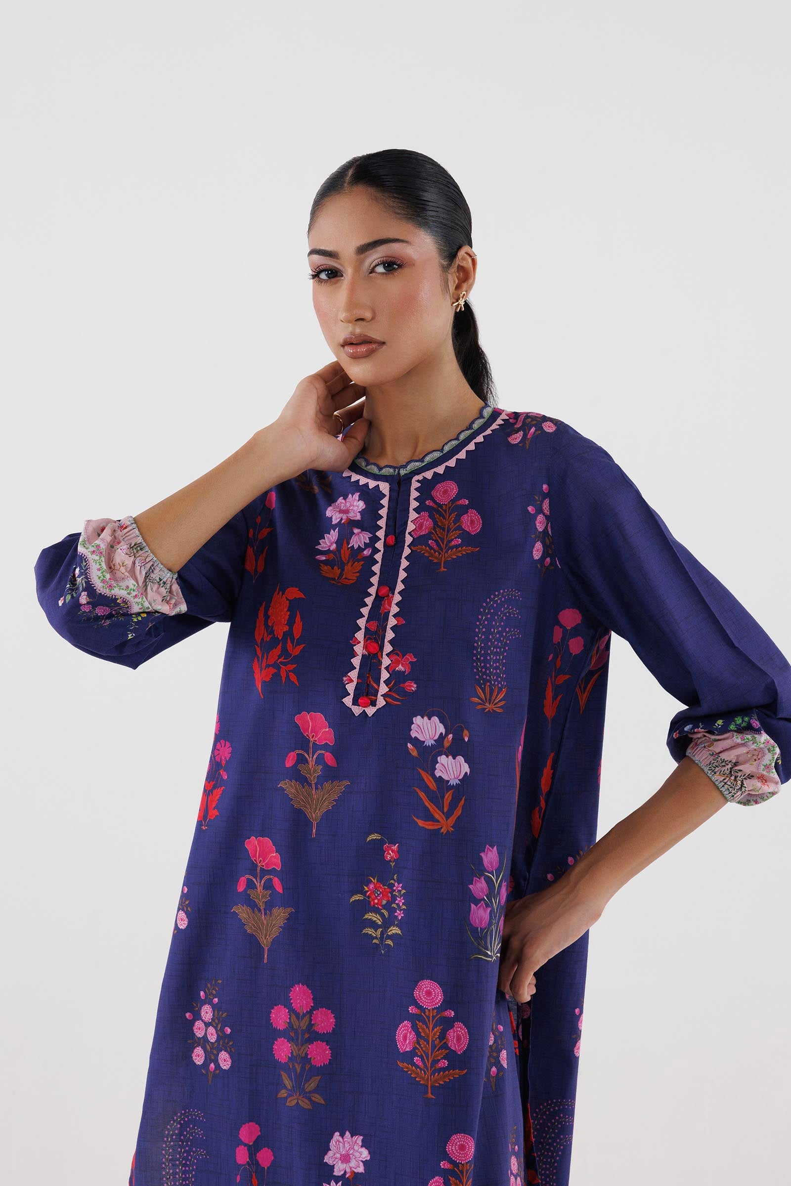Stitched Printed Lawn Shirt+ Culotte Secondary image