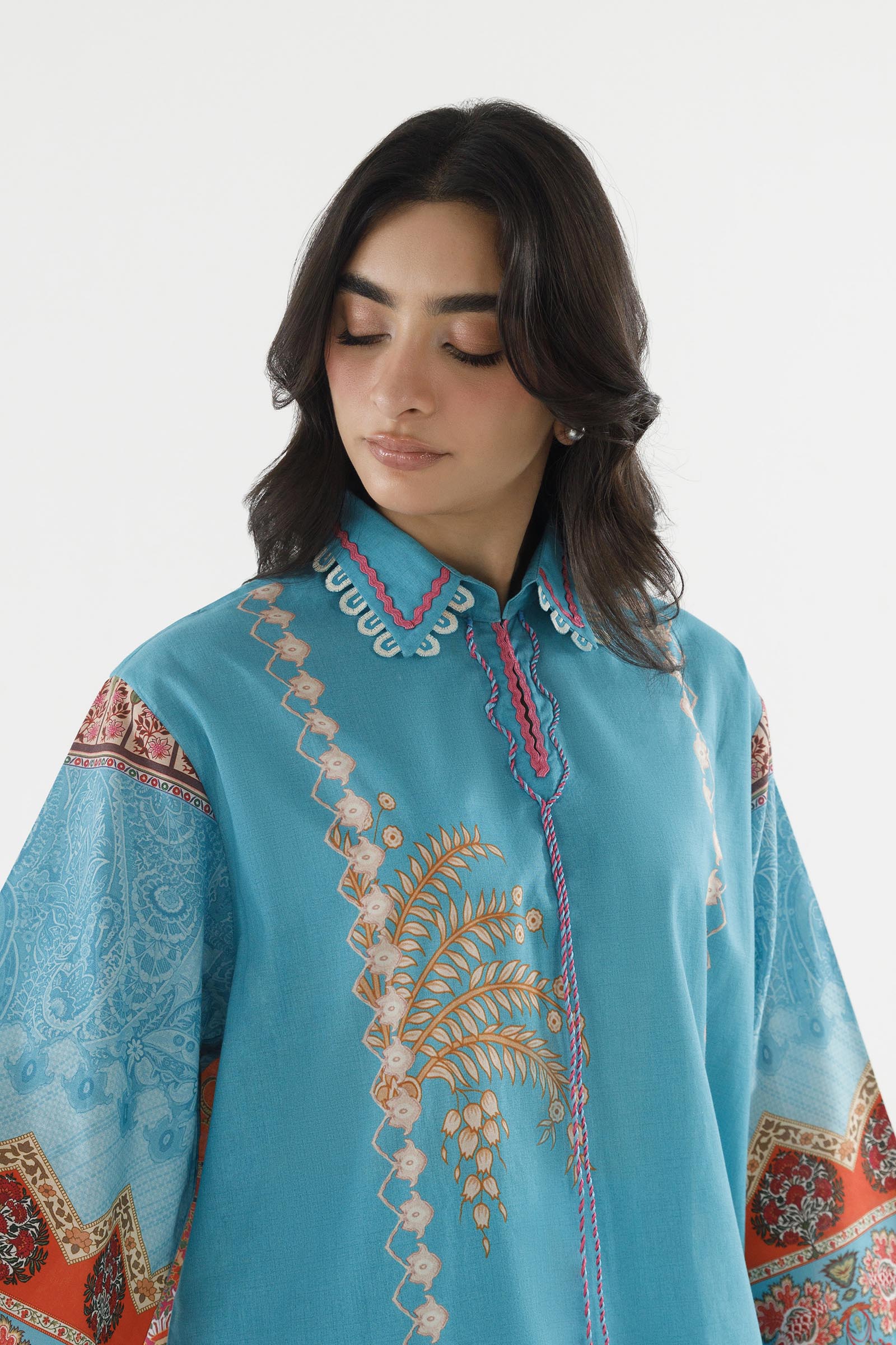 Stitched Printed Lawn Suit Secondary image