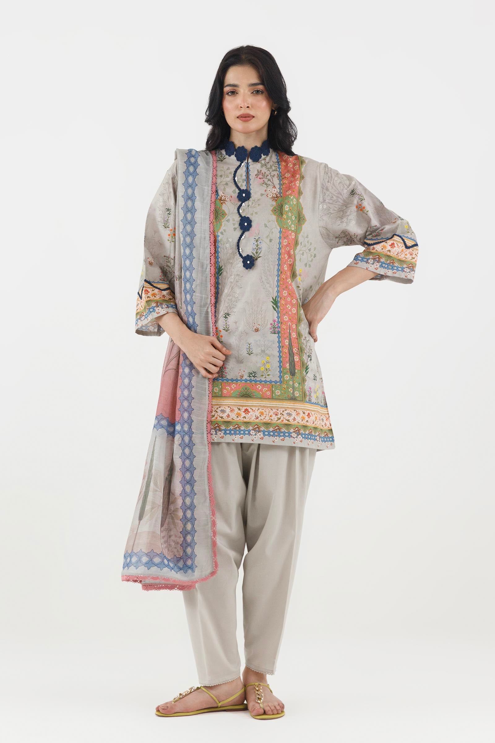 Stitched Printed Lawn Suit Main image
