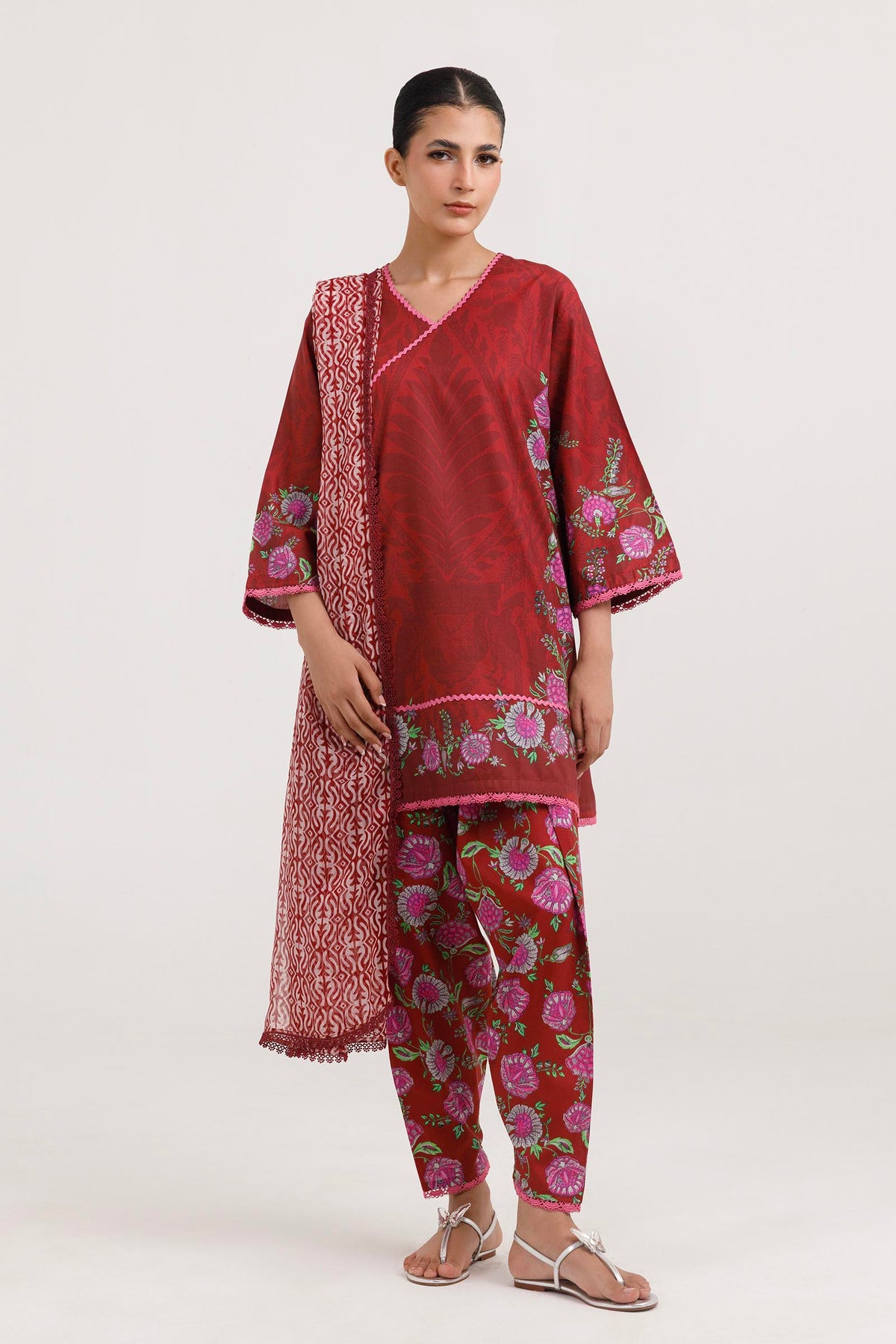 Stitched Printed Lawn Suit Main image