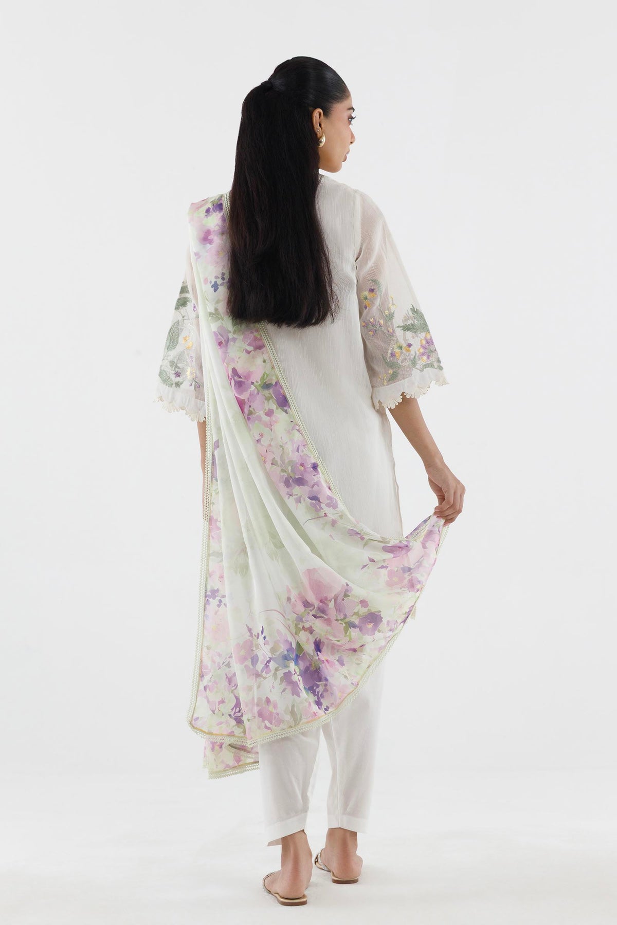 Stitched Embroidered Muzlin Suit