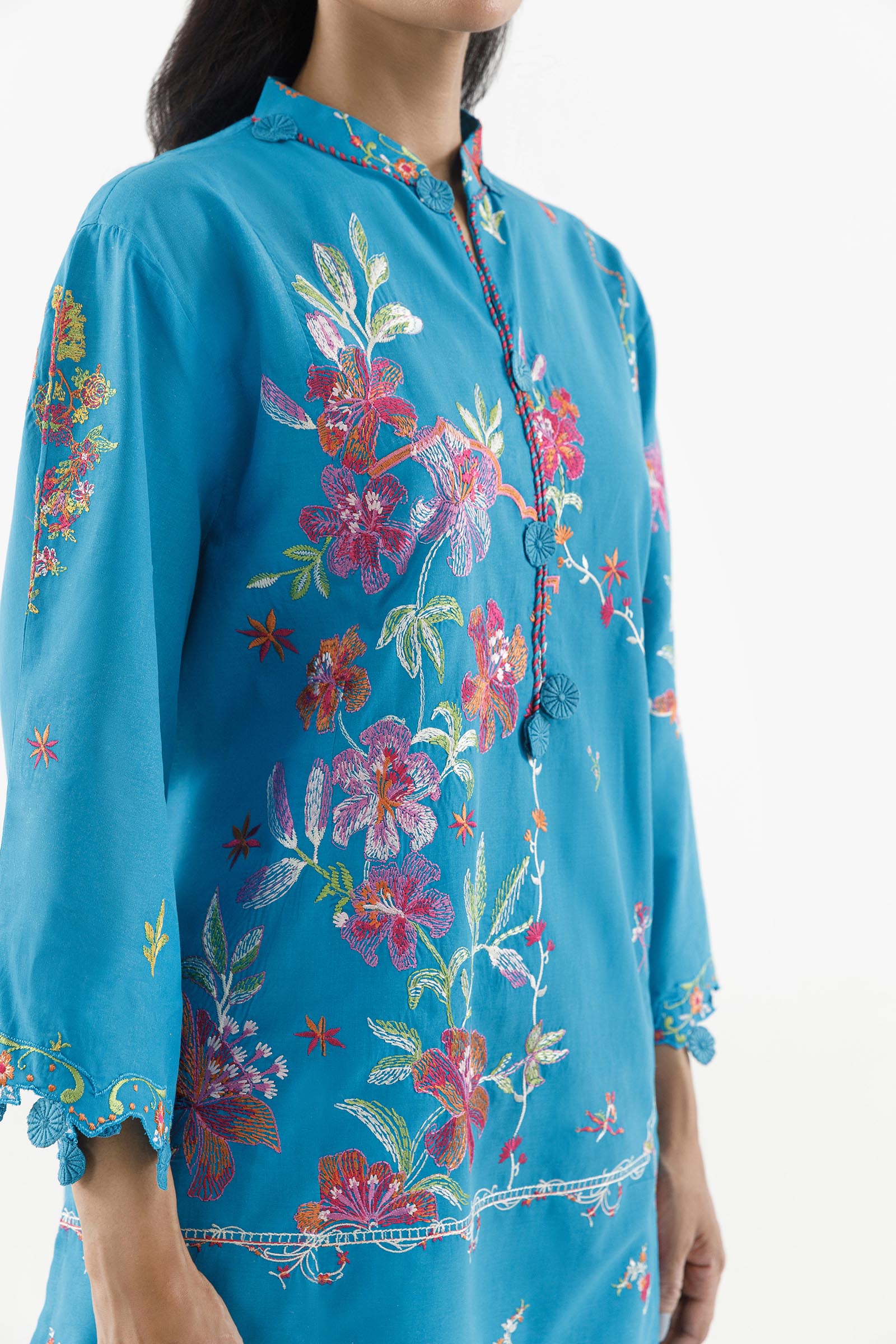 Stitched Embroidered Muzlin Suit