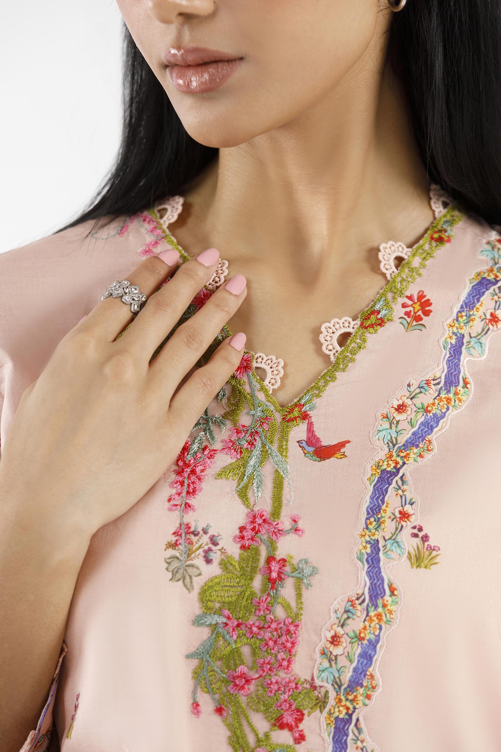 Stitched Embroidered Muzlin Suit