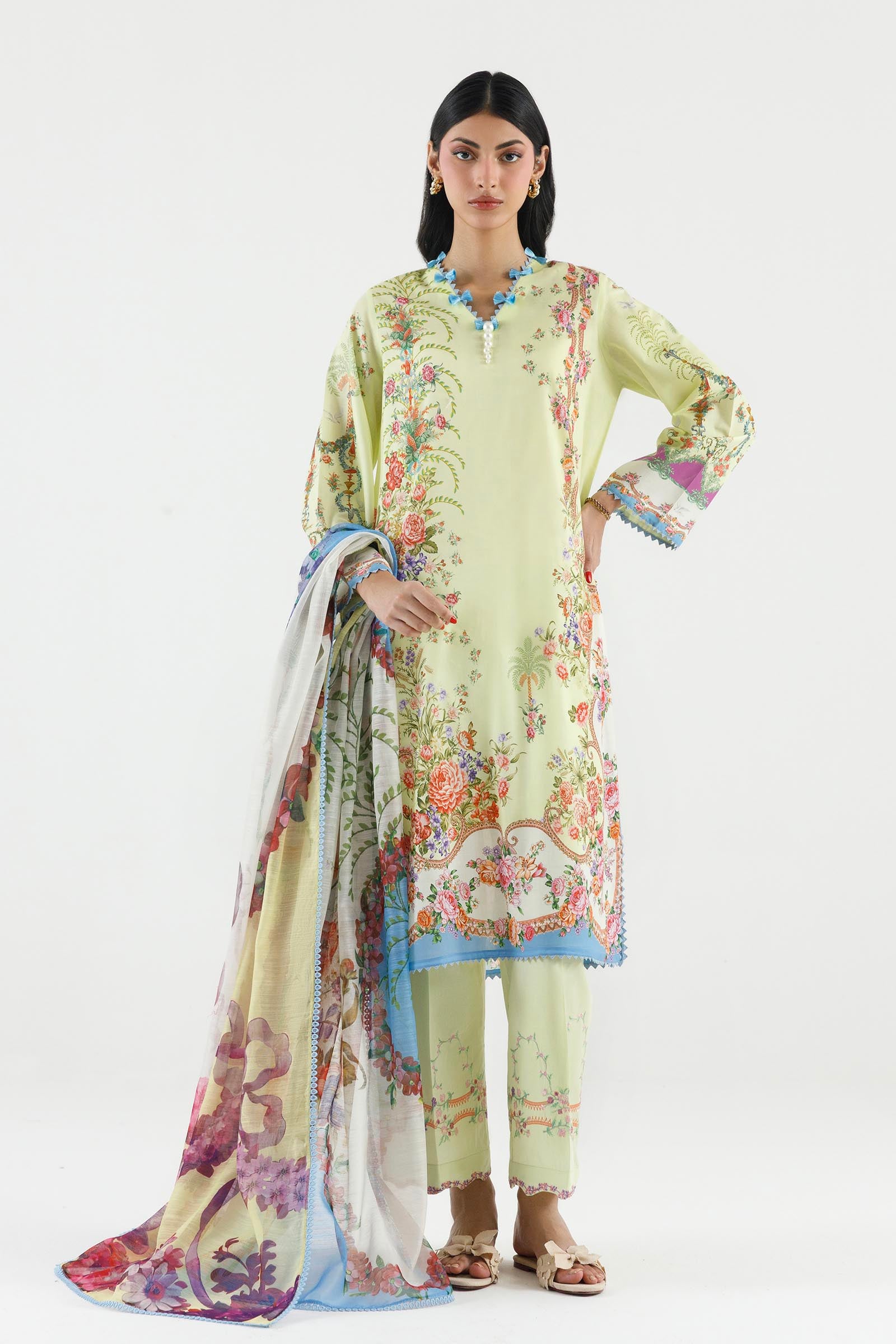 Stitched Embroidered Muzlin Suit Main image
