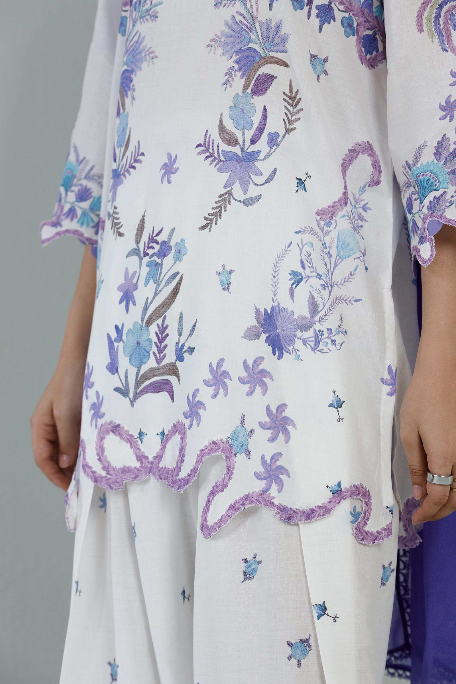 Stitched Embroidered Muzlin Suit