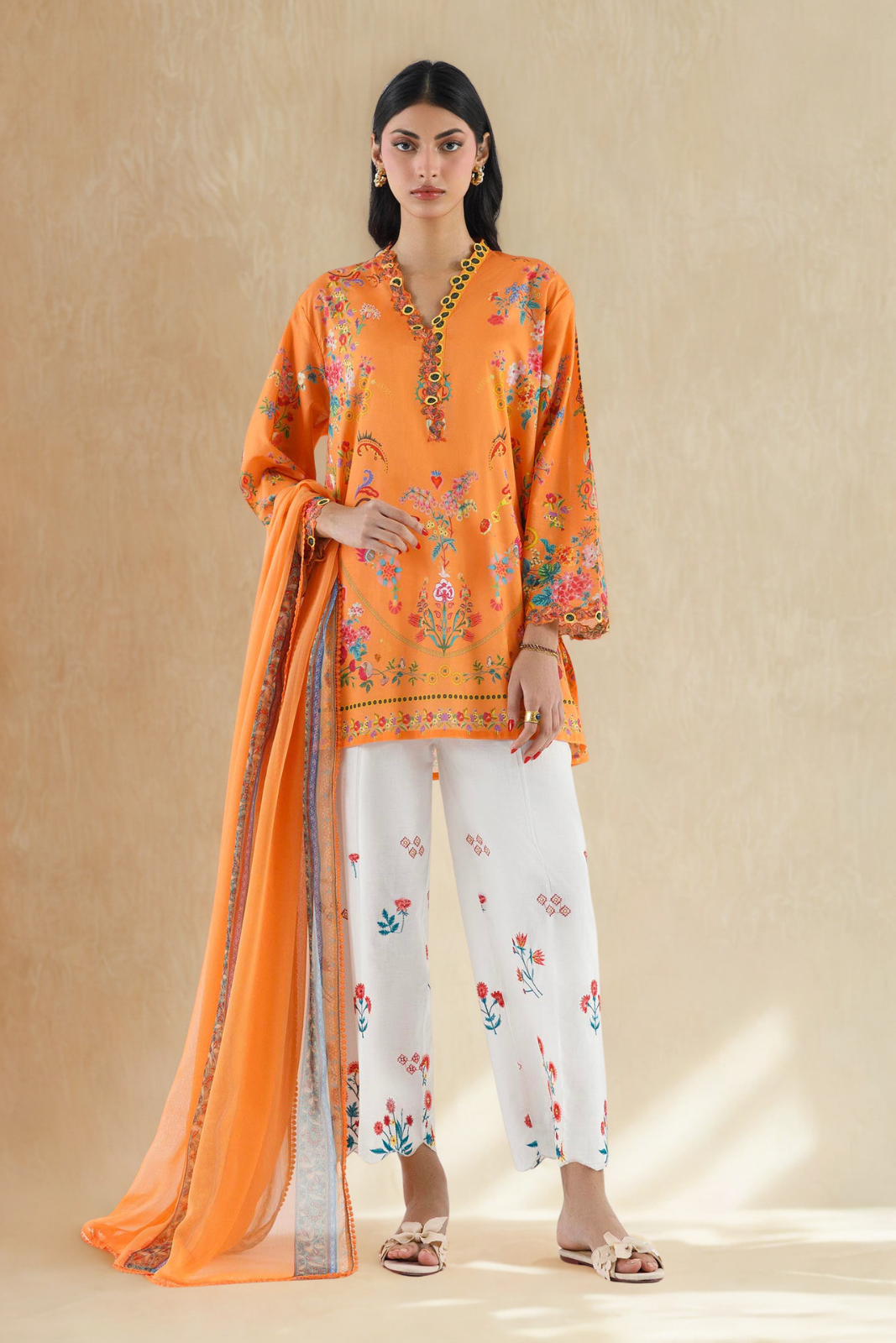 Stitched Embroidered Muzlin Suit Main image