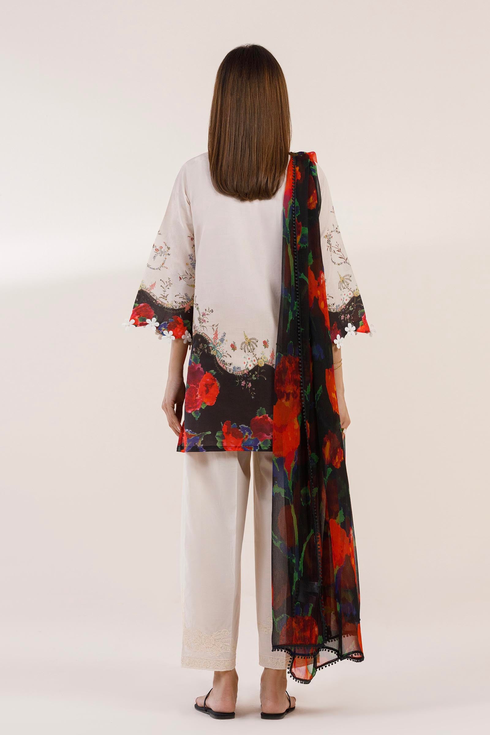 Stitched Embroidered Muzlin Suit
