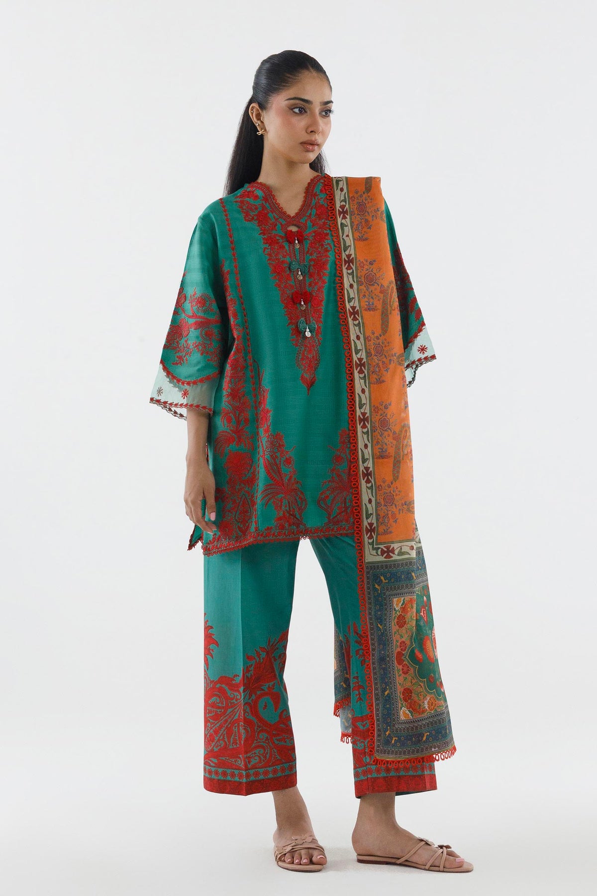 Stitched Embroidered Muzlin Cambric Suit