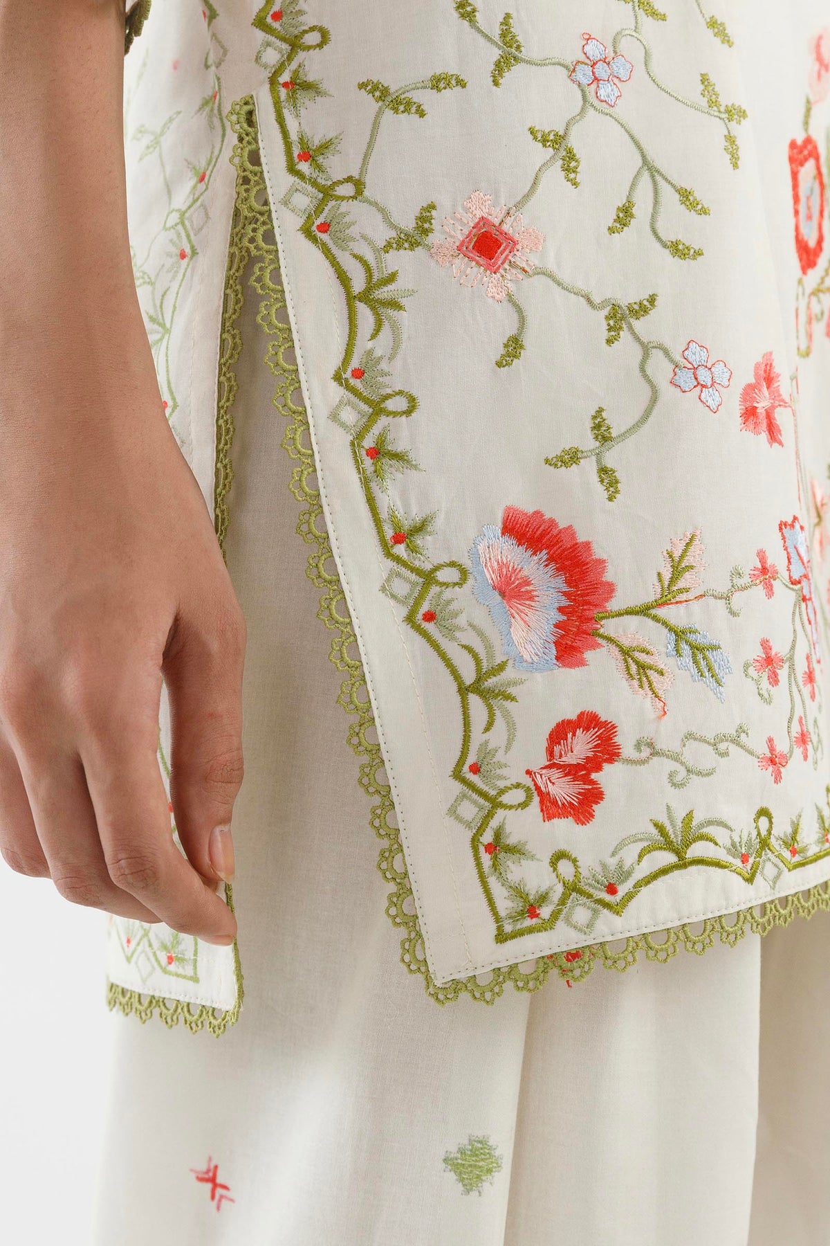 Stitched Embroidered Muzlin Lawn Suit