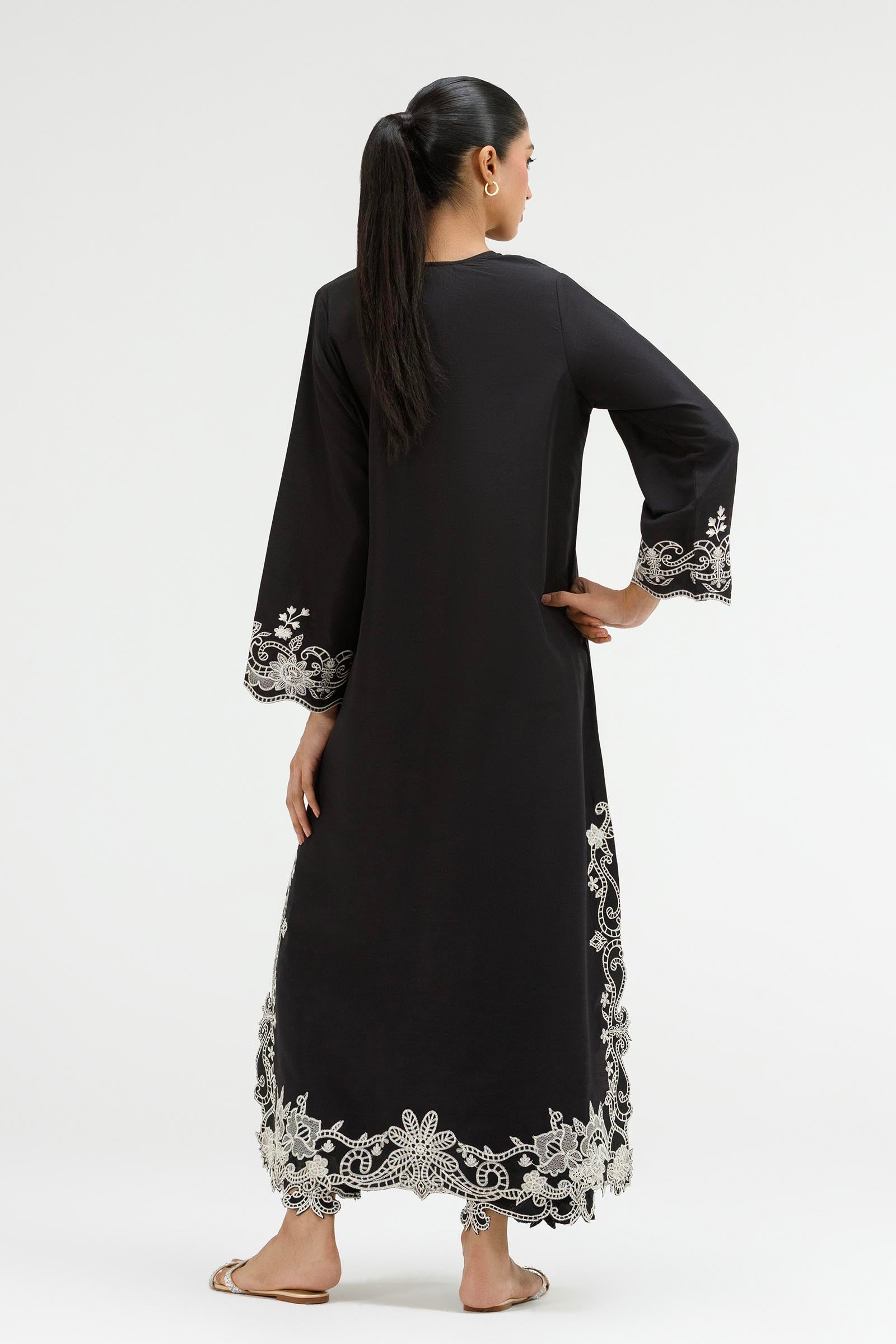 Stitched Embroidered Raw Silk Shirt+ Culotte Secondary image