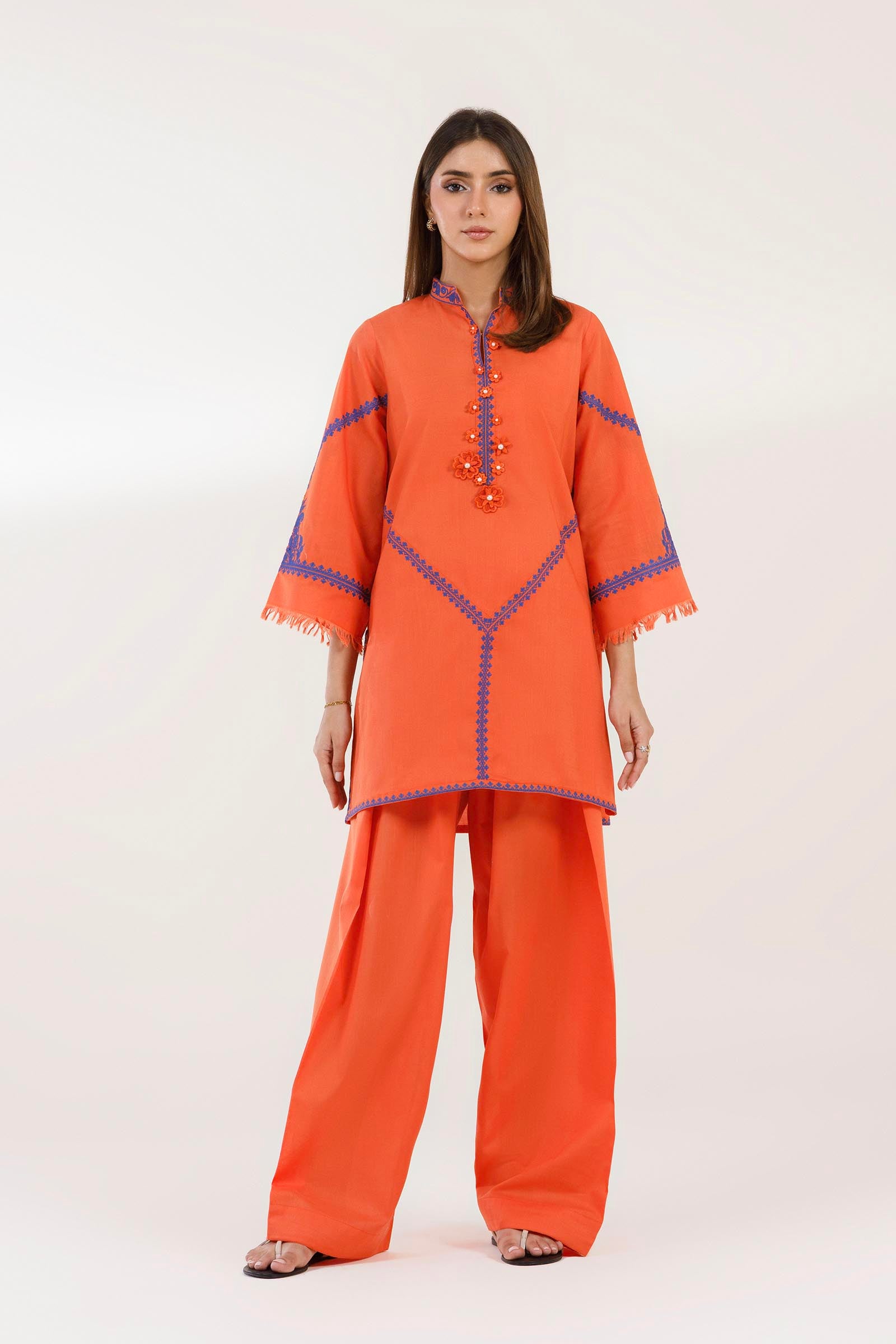 Stitched Embroidered Slub Lawn Shirt+ Shalwar Main image