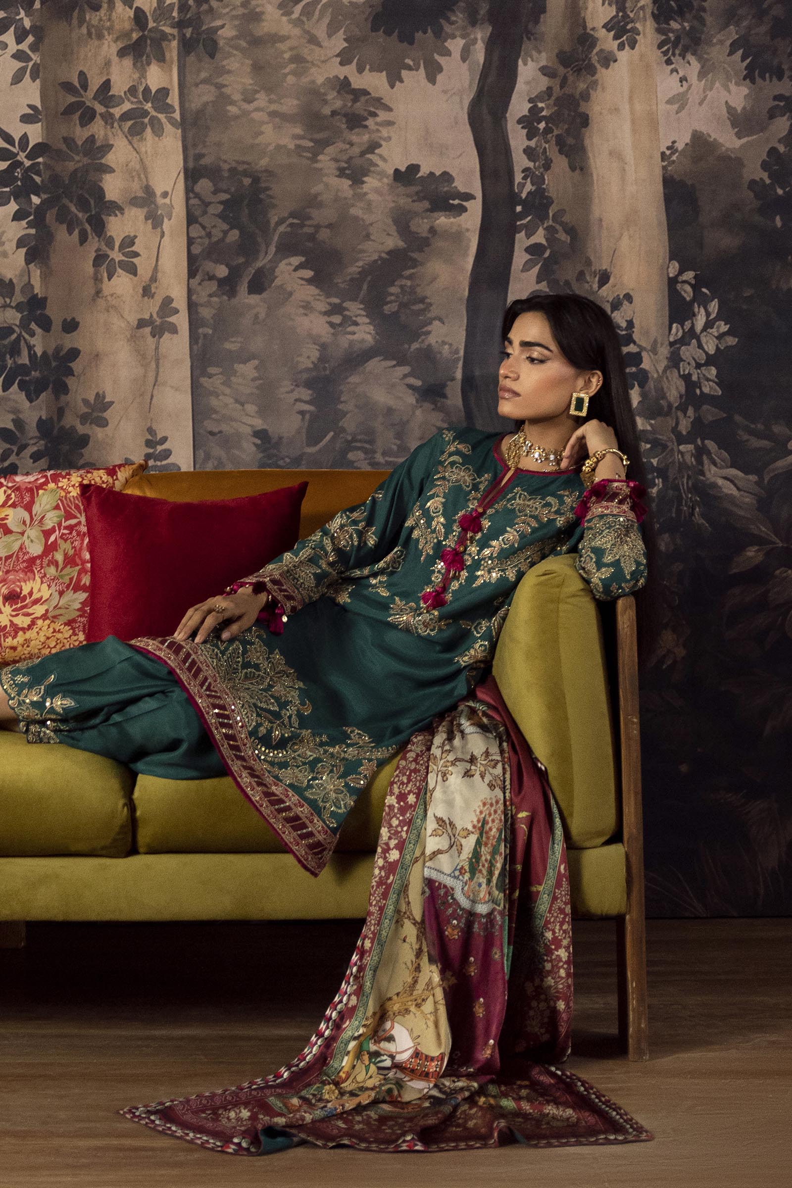 Stitched Embroidered Raw Silk Suit Secondary image