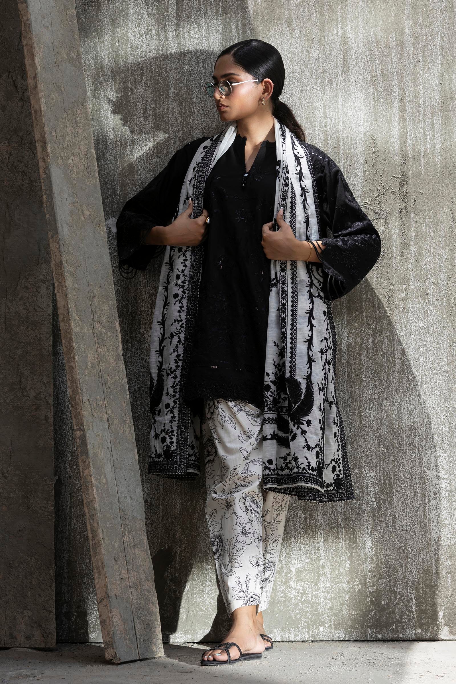 Stitched Embroidered Lawn Suit Main image