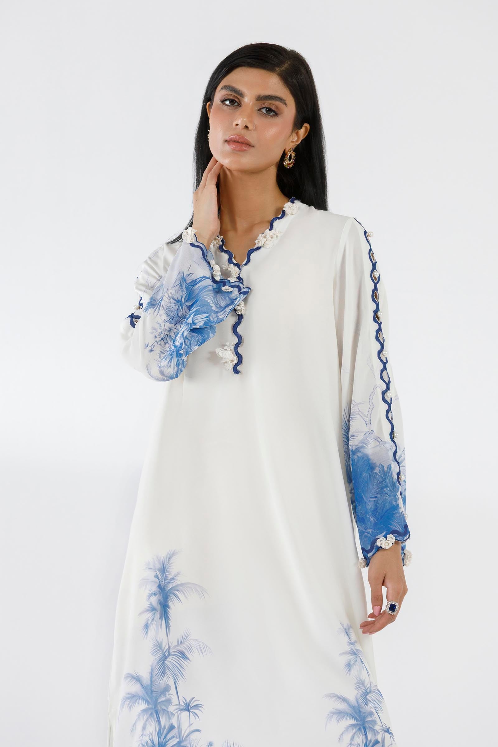 Stitched Printed Crepe Shirt+ Dupatta Secondary image