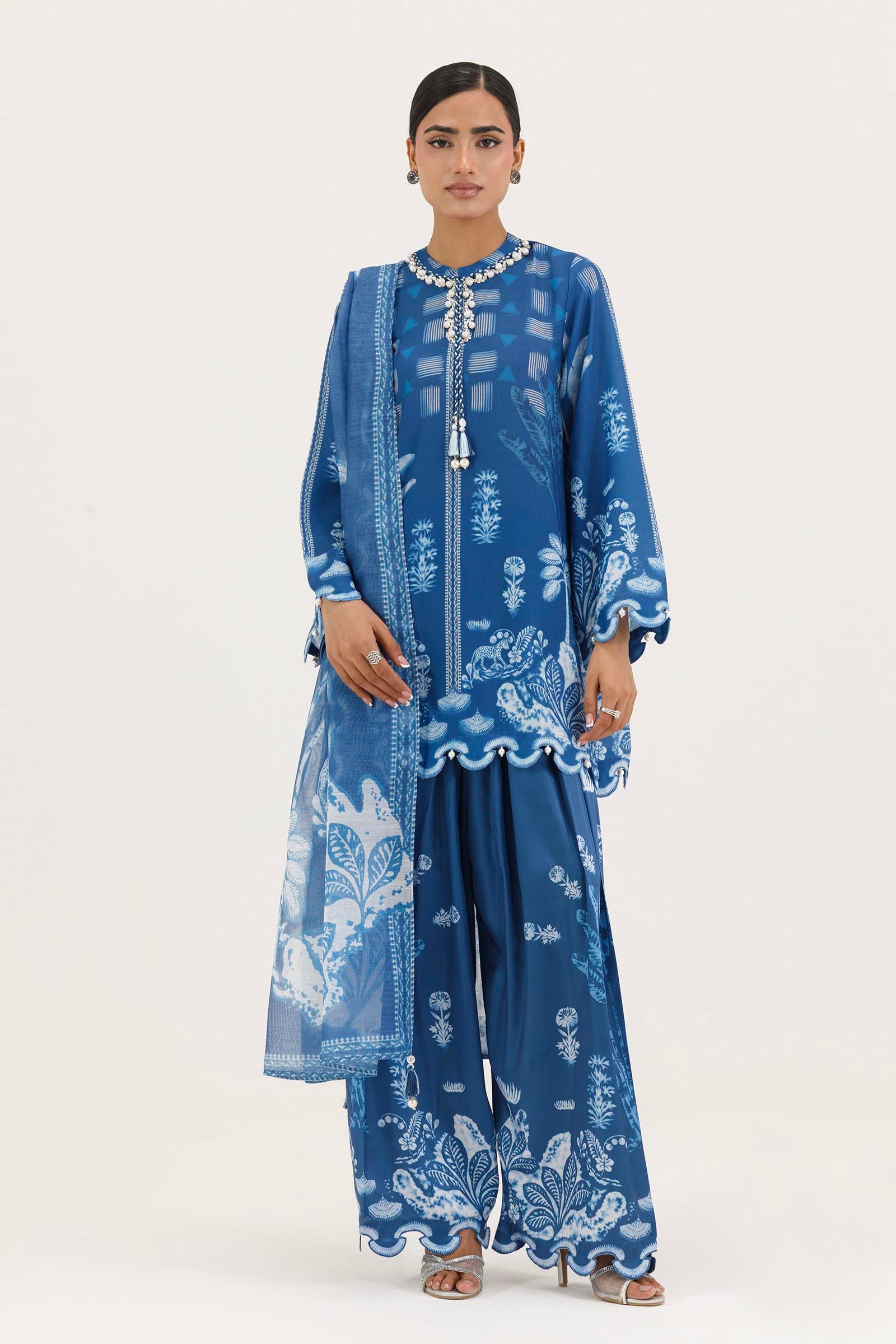 Stitched Printed Crepe Suit Main image