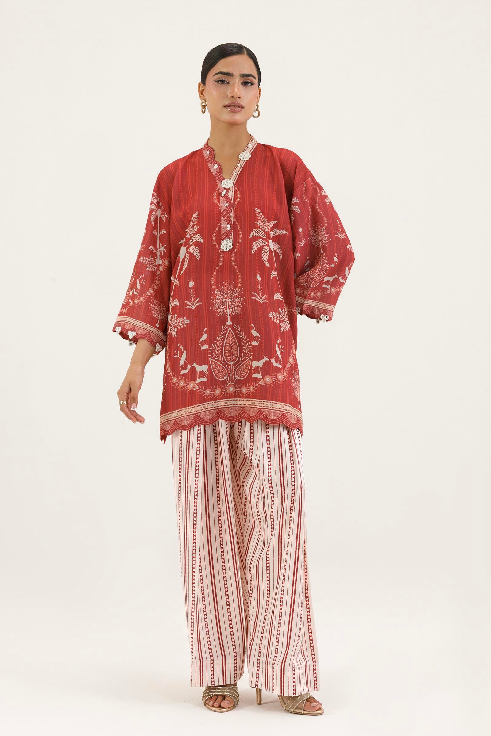 Stitched Printed Crepe Shirt+ Shalwar Main image